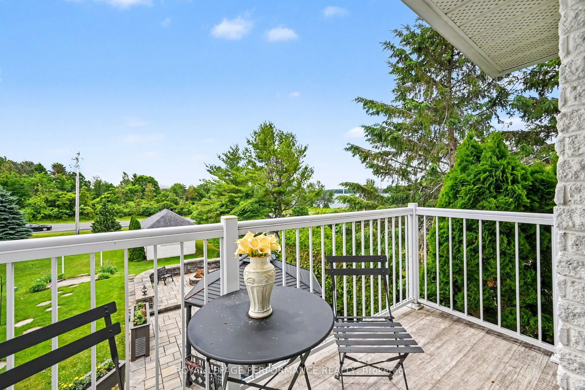 18 Chantine Drive