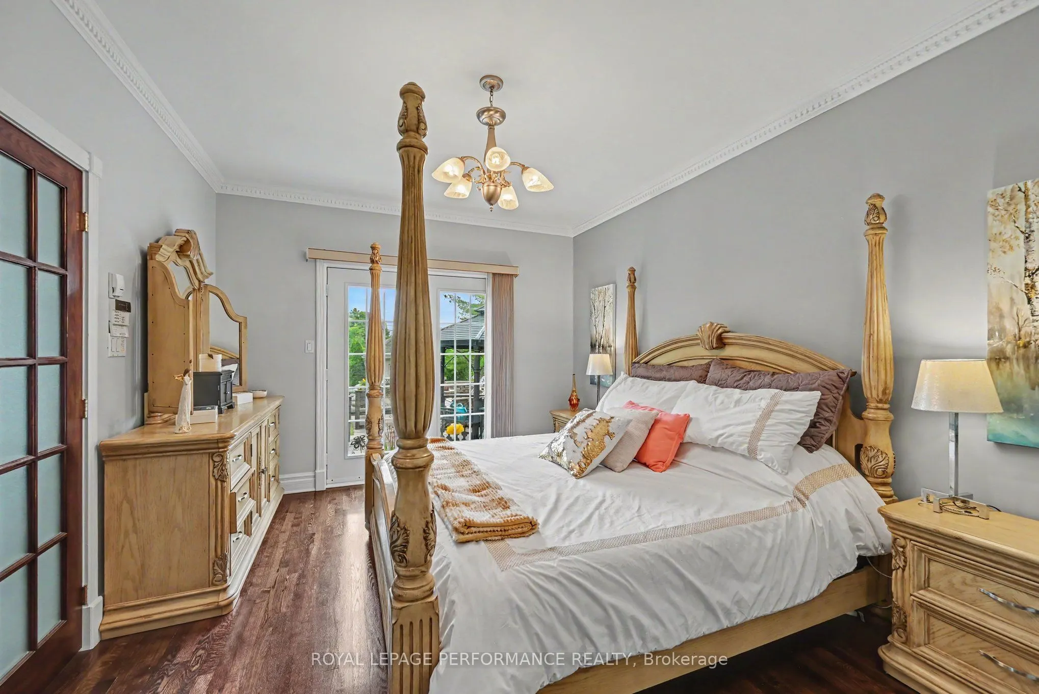 18 Chantine Drive