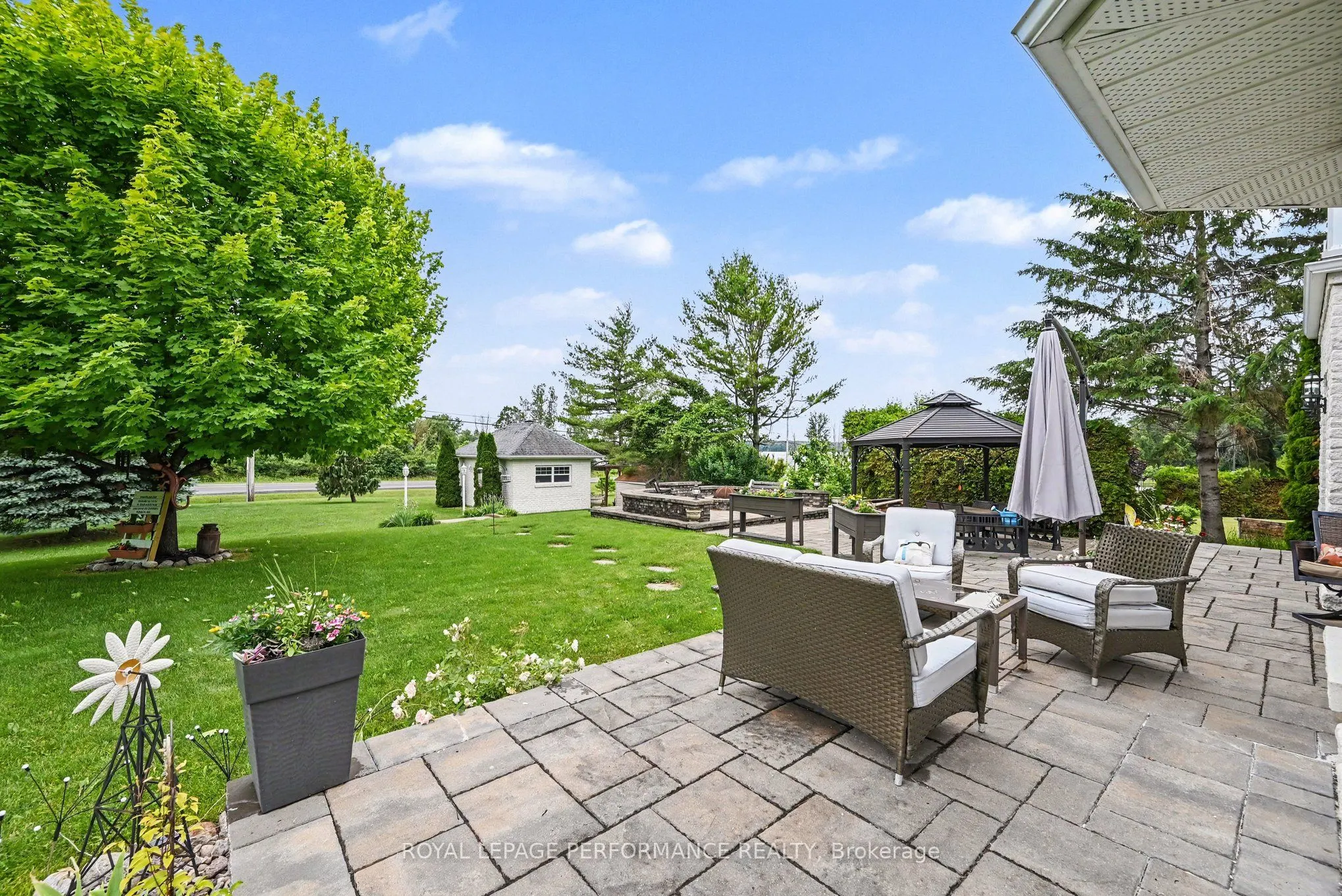 18 Chantine Drive