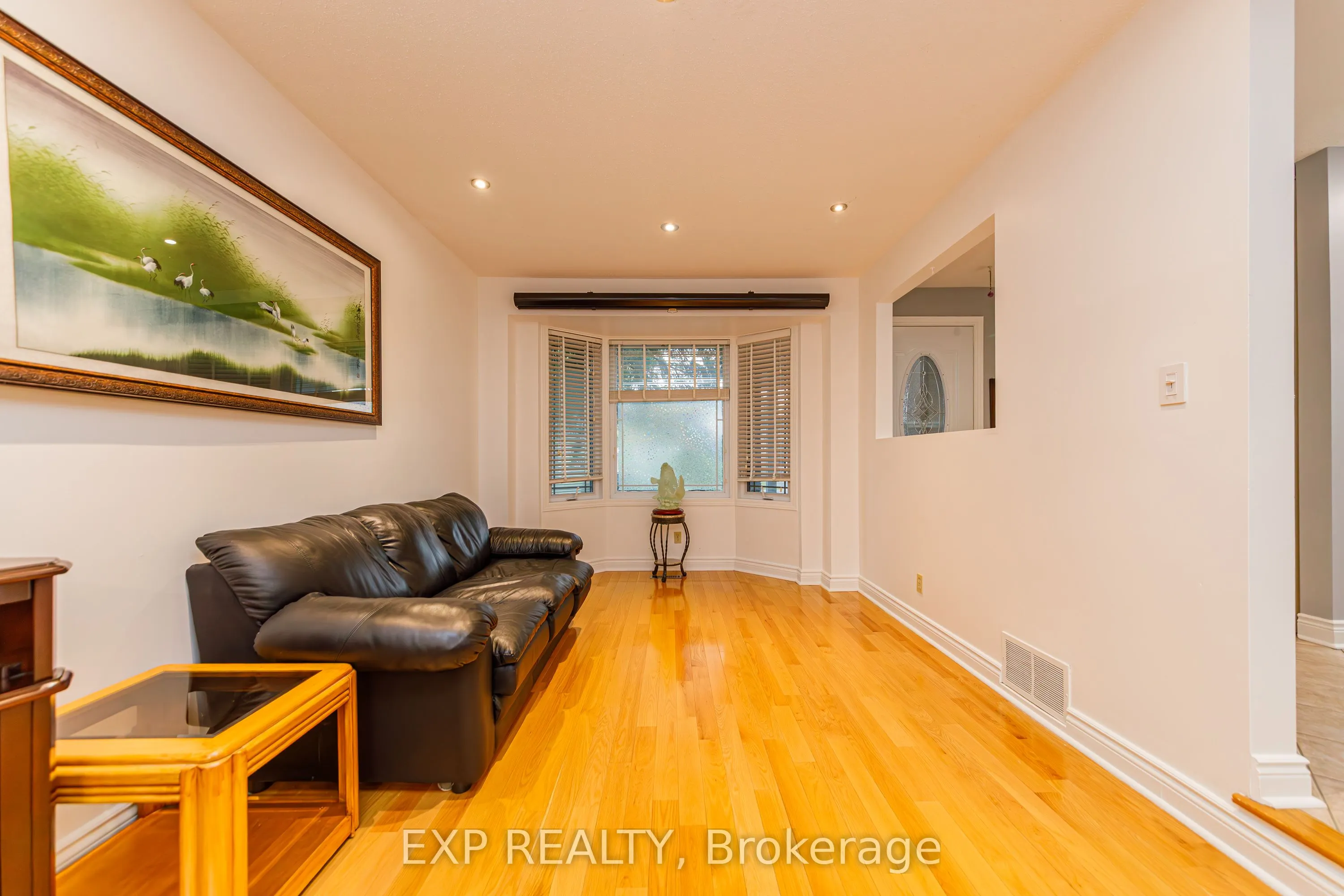 1237 Cedarcroft Crescent