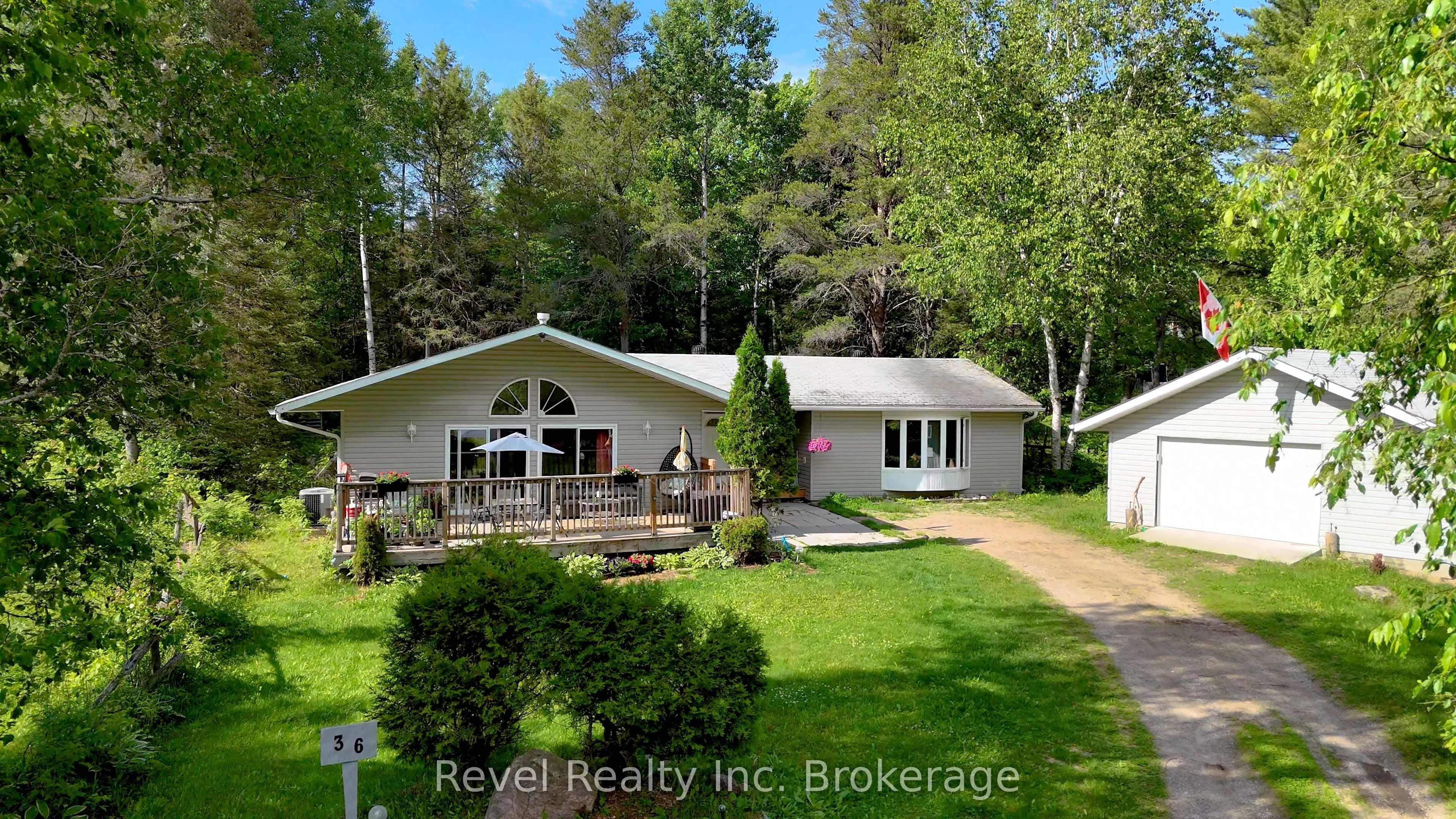 36 Tebby Boulevard