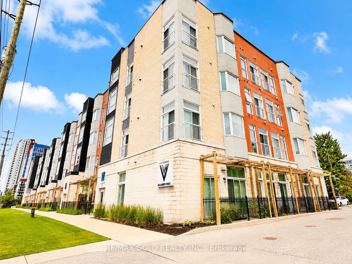253 Albert Street #112