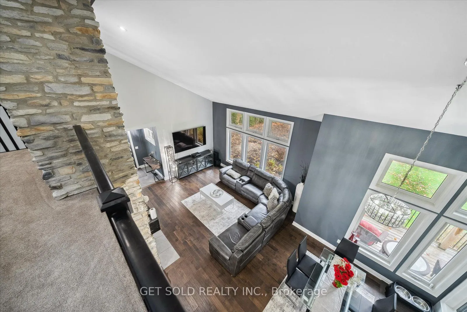 11 Fieldway Court
