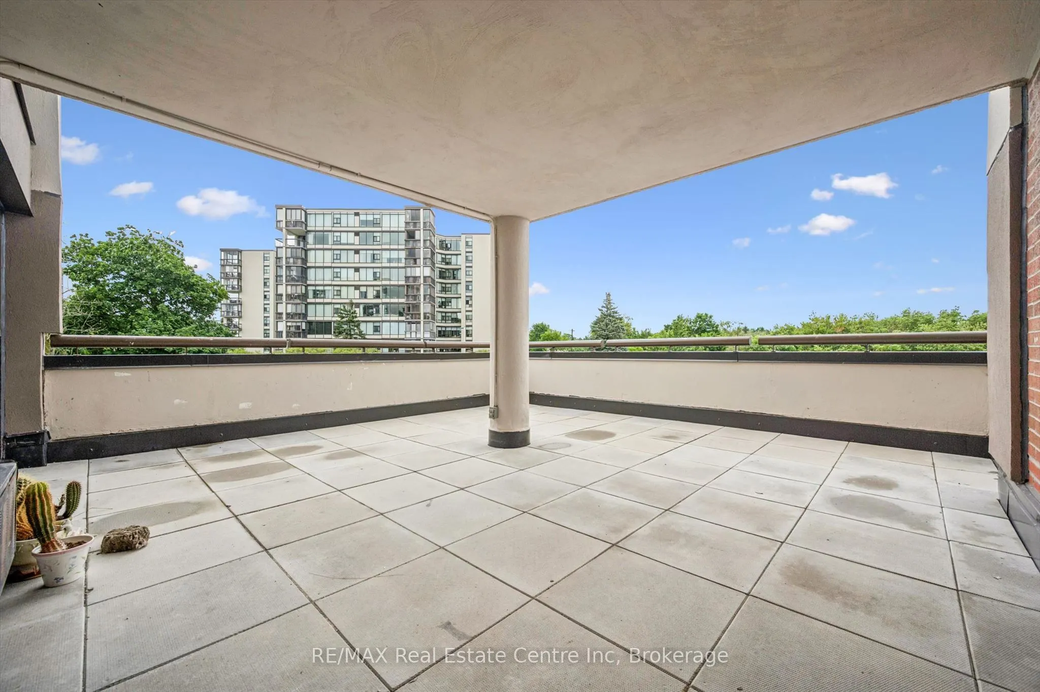 22 Marilyn Drive #201