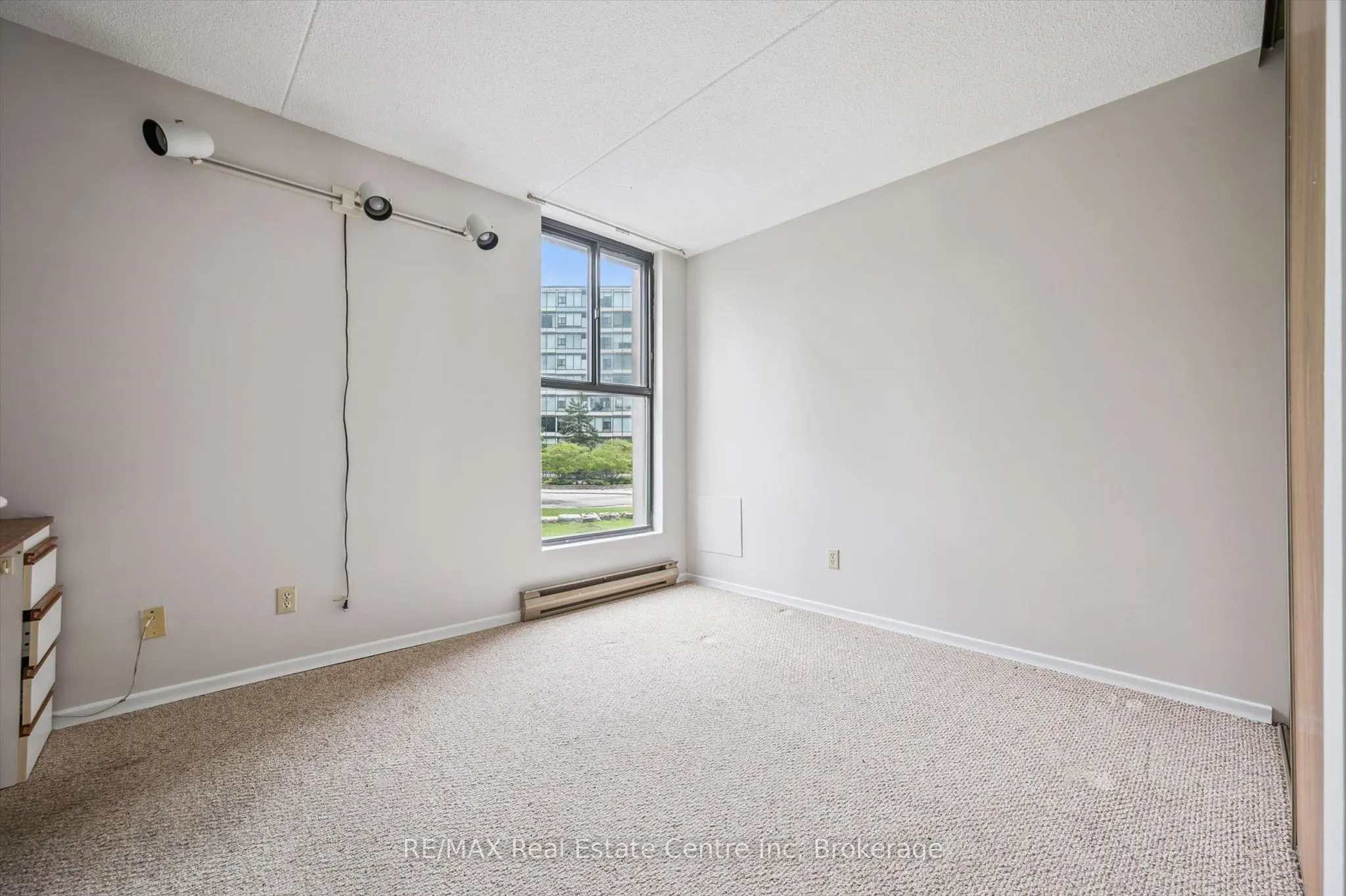 22 Marilyn Drive #201