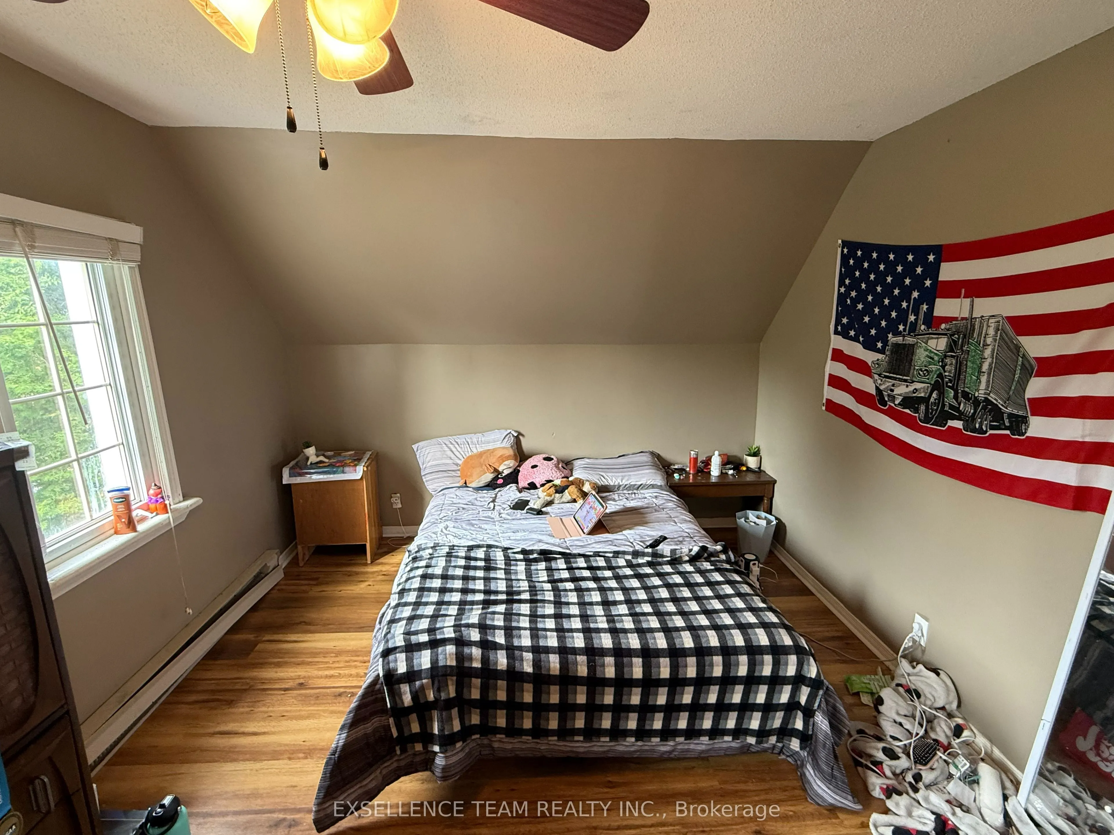 23 Mechanic Street E