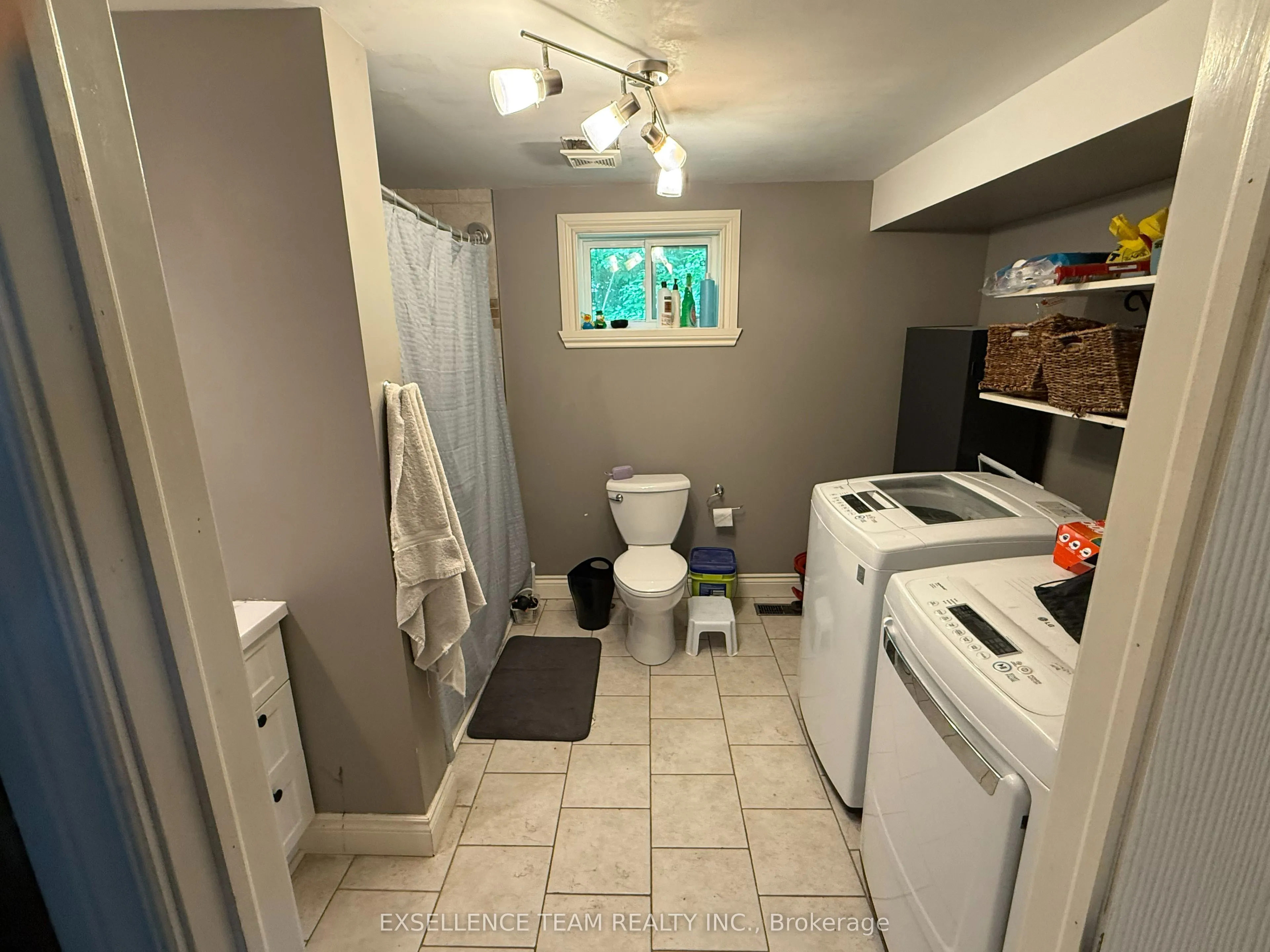 23 Mechanic Street E