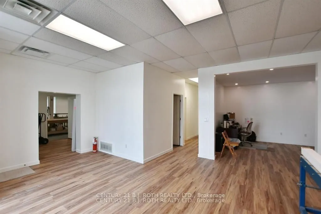 240 9th Avenue E