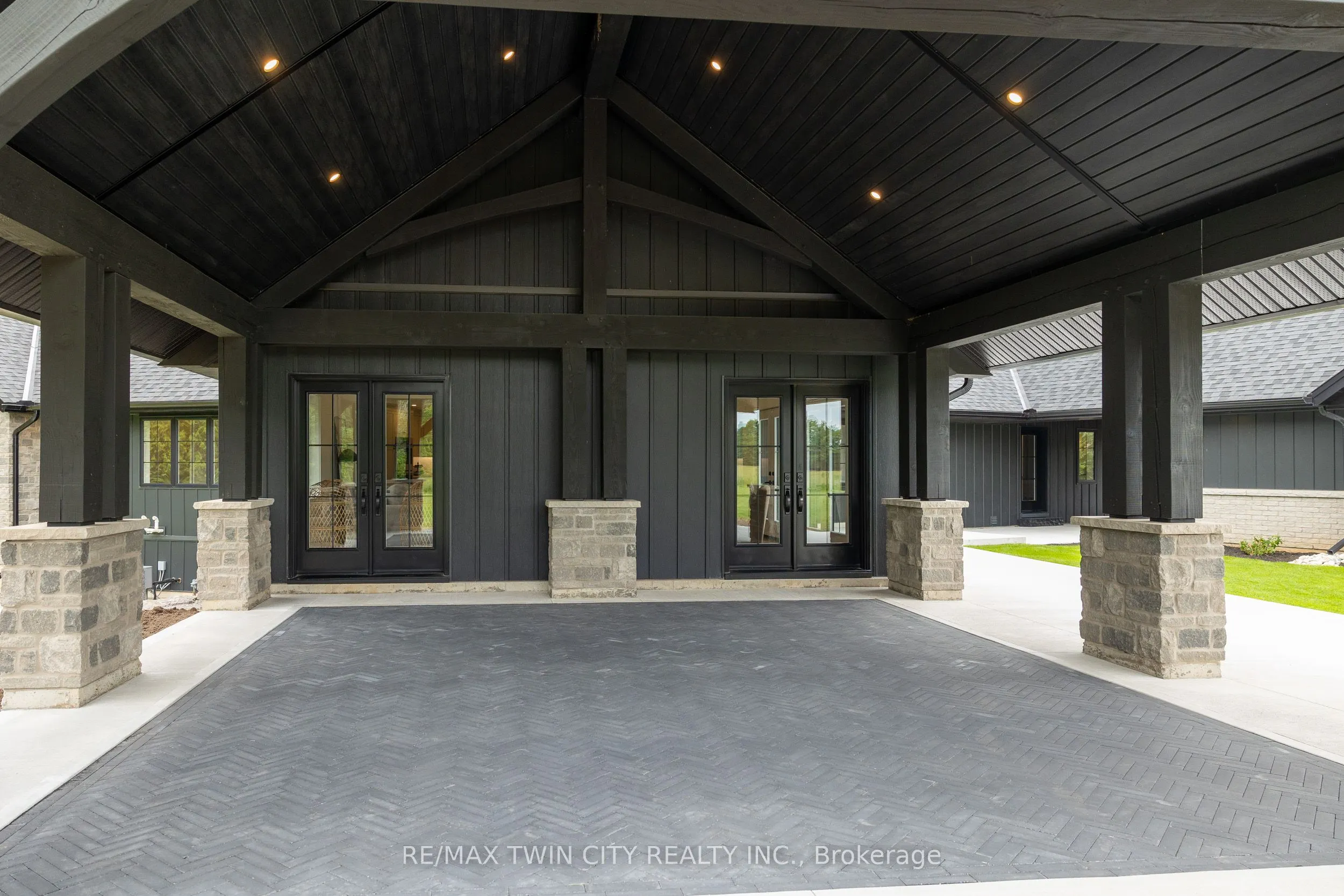 88 ETONIA Road