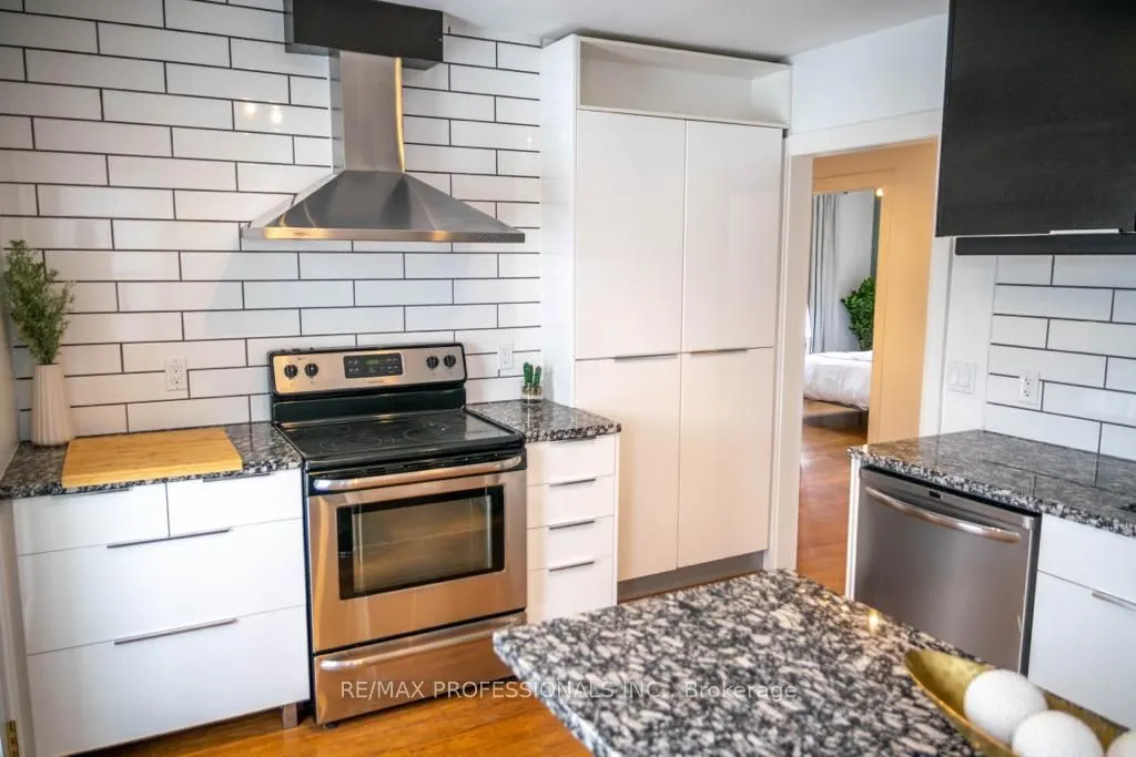 119 Erb Street E #A-Upper