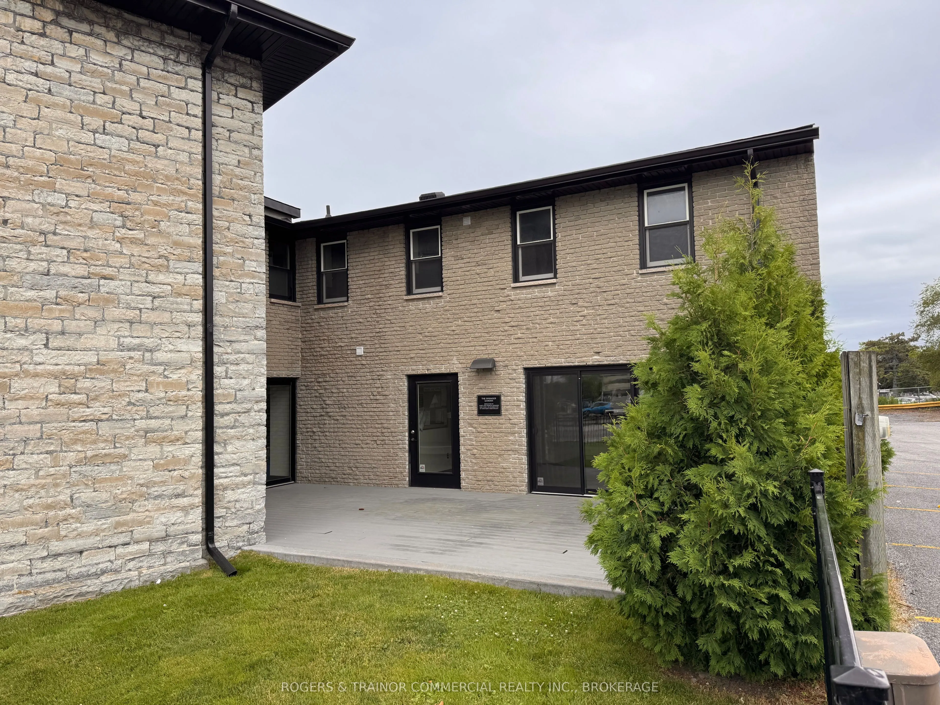 826 Princess Street
