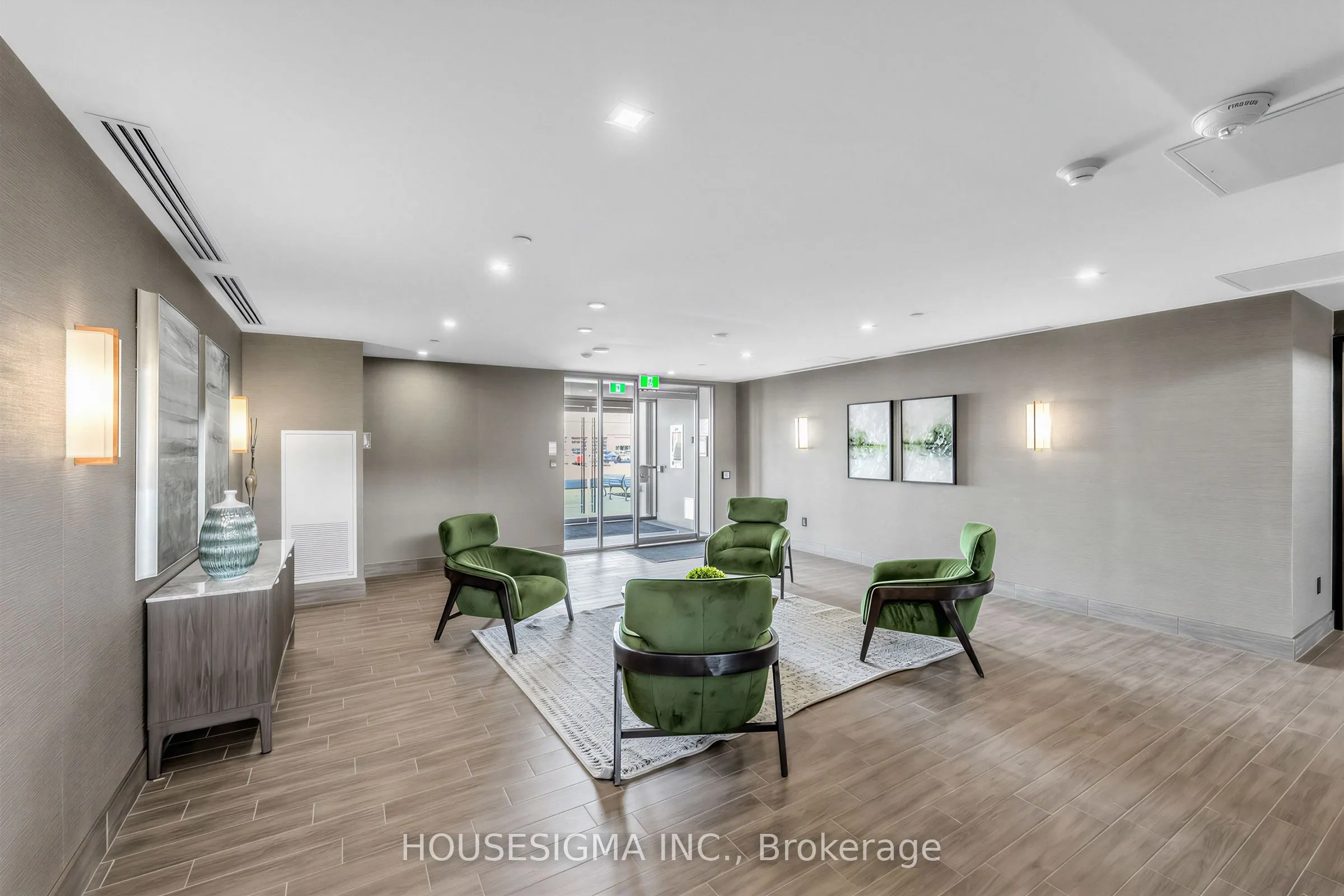 450 Dundas Street E #230