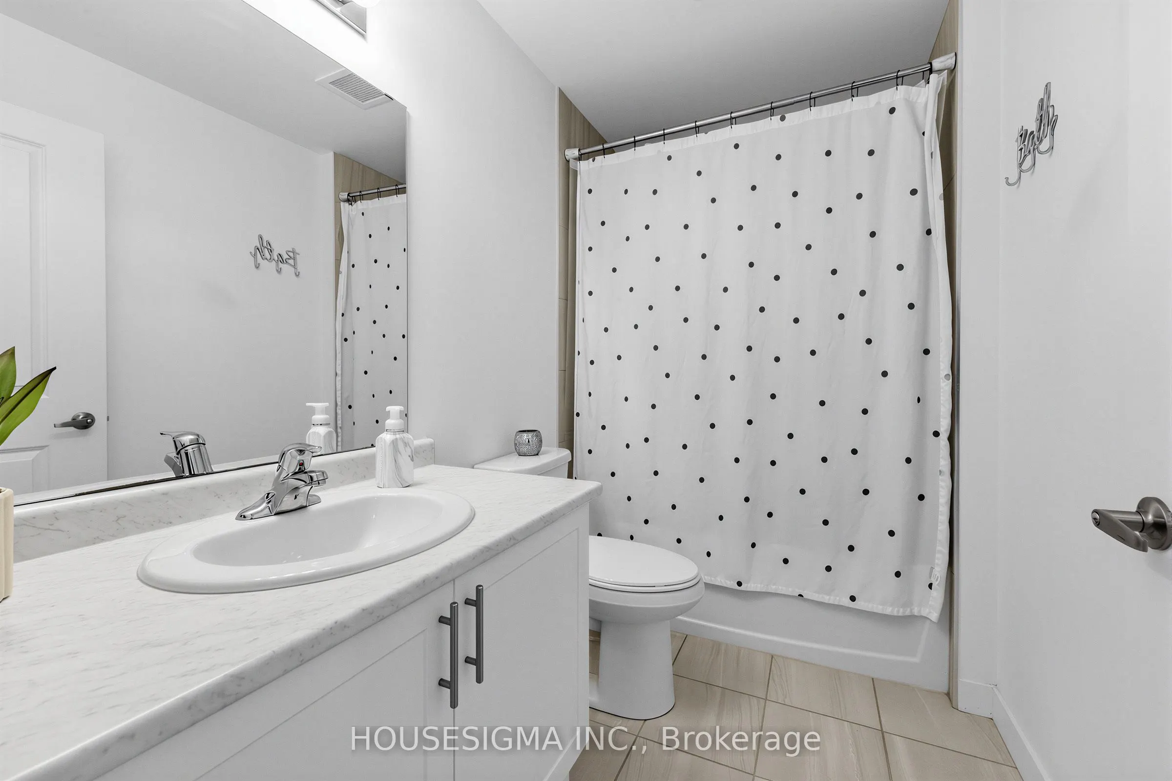 450 Dundas Street E #230