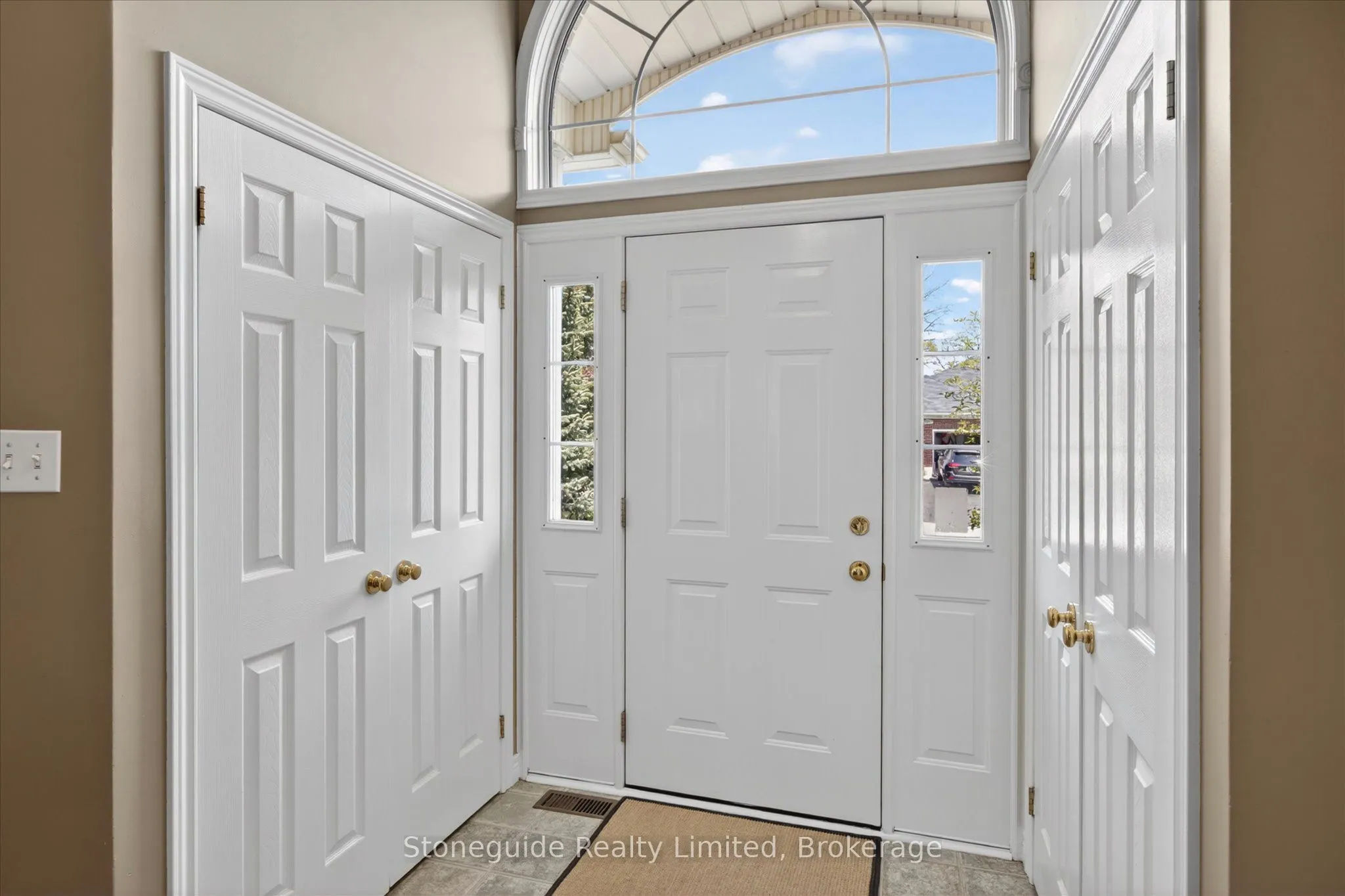 1580 College Park Drive