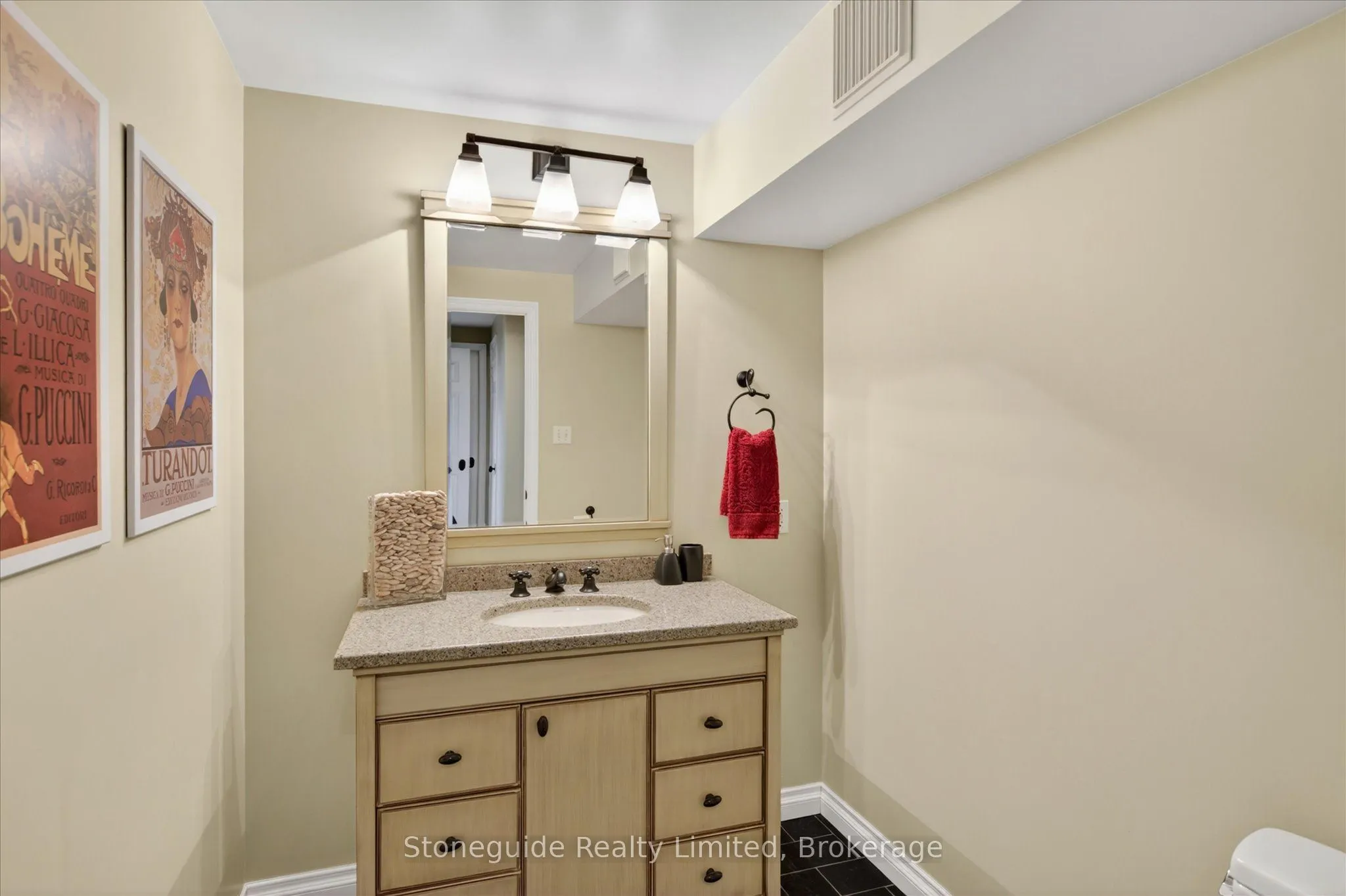 1580 College Park Drive