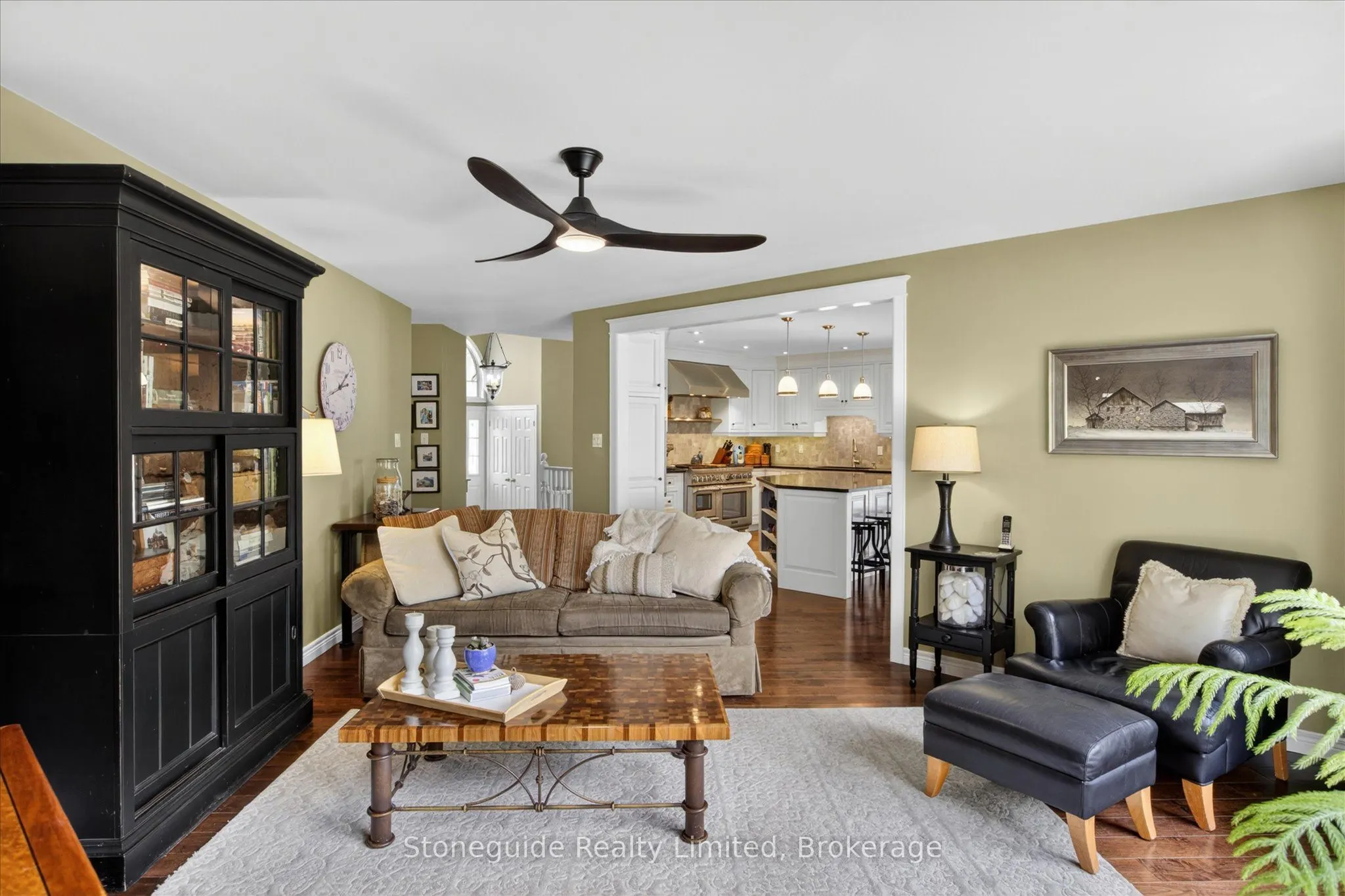 1580 College Park Drive