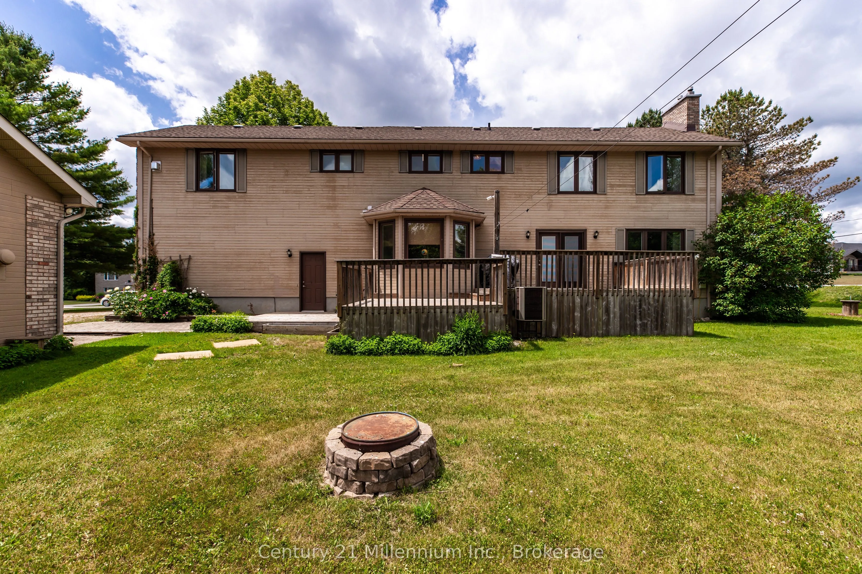 103 Cedar Court