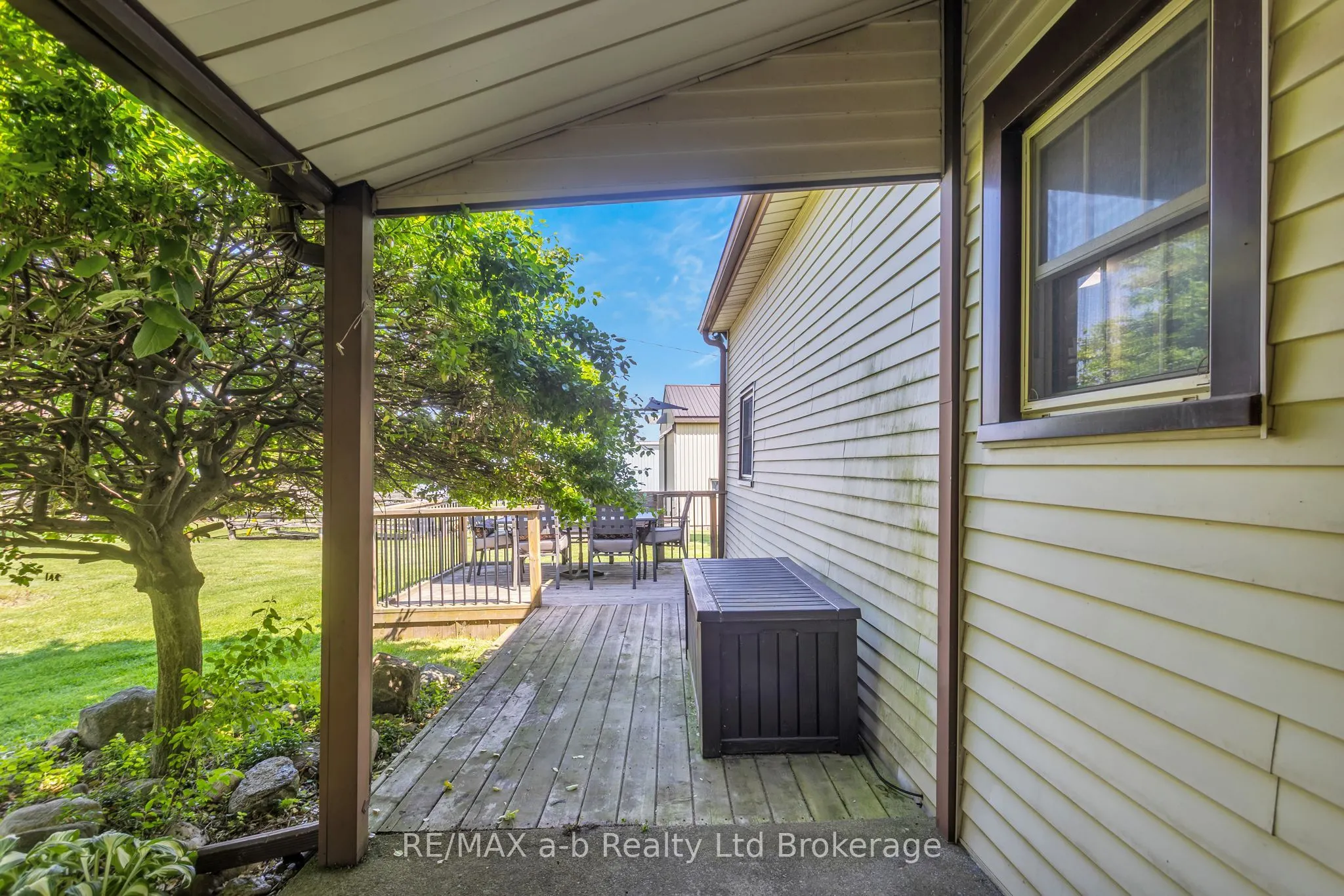 1813 Norfolk County 19 Road W