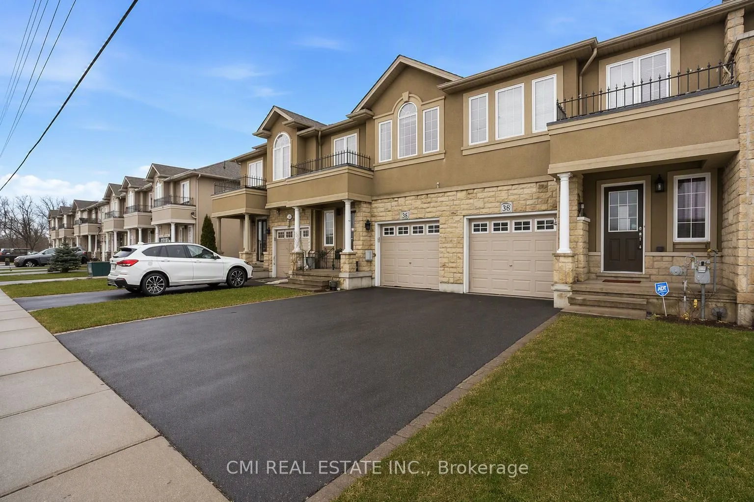 93 Penny Lane
