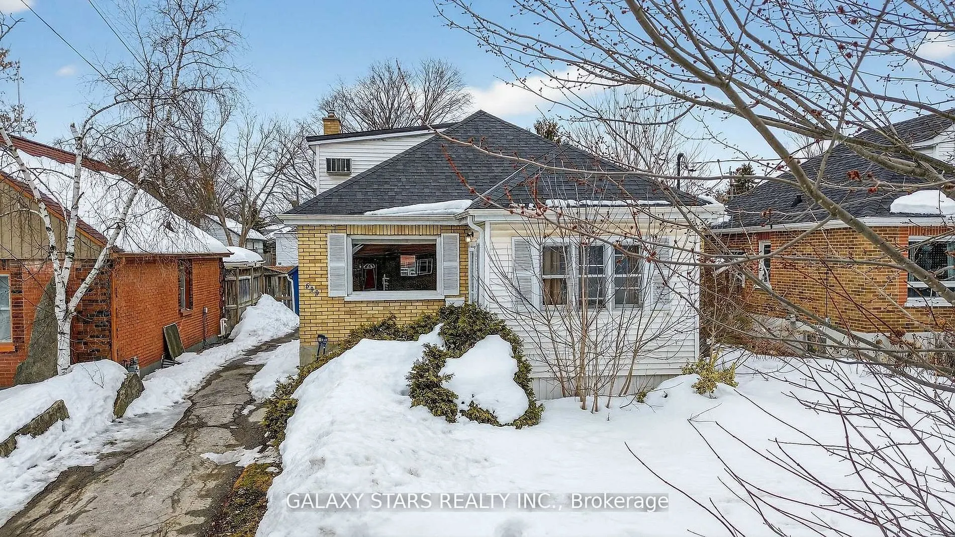 599 Donegal Street