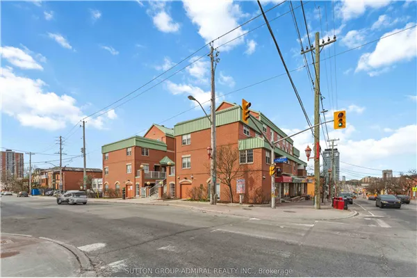 130 ROCHESTER Street #9