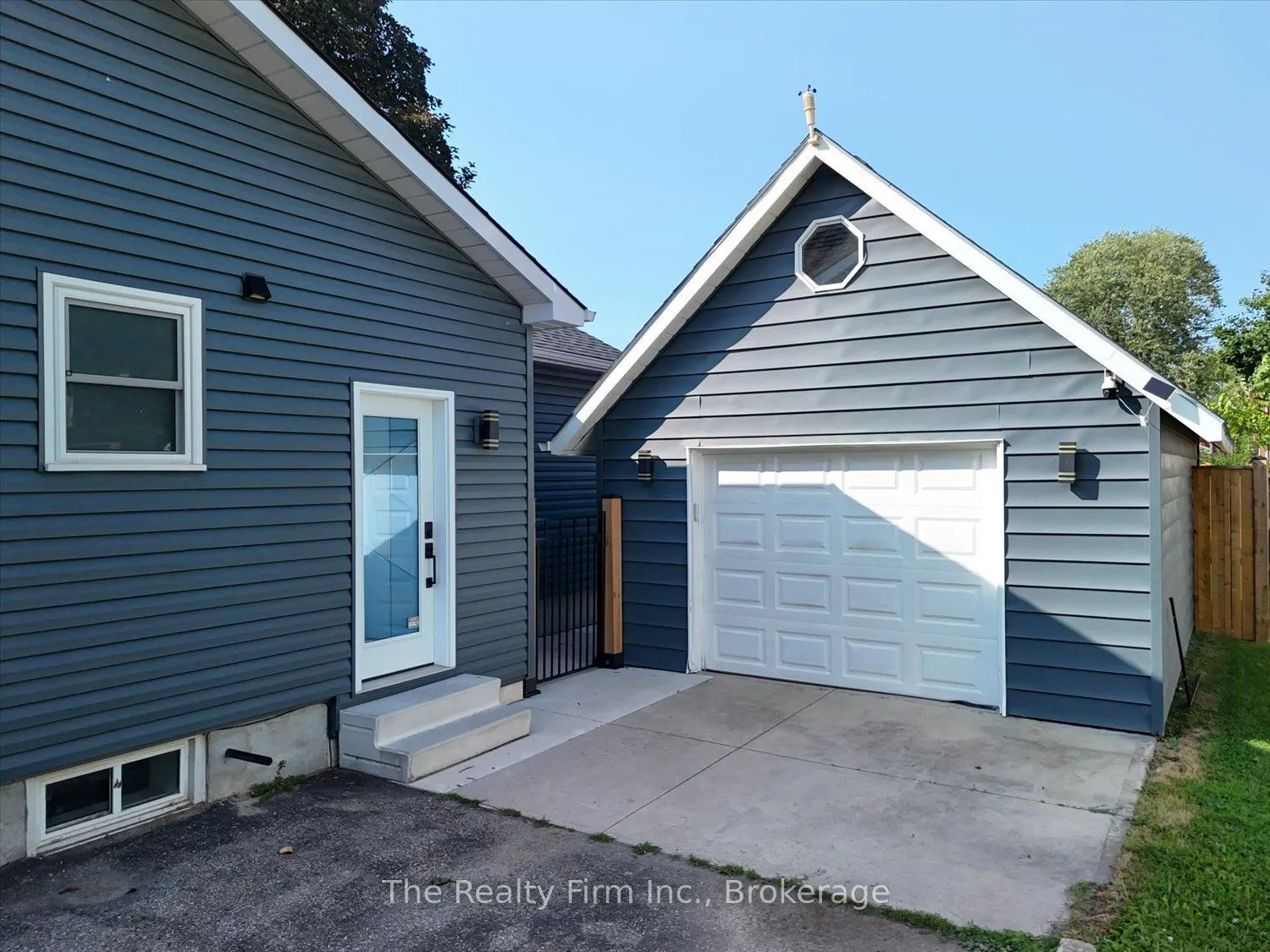 374 West Gore Street