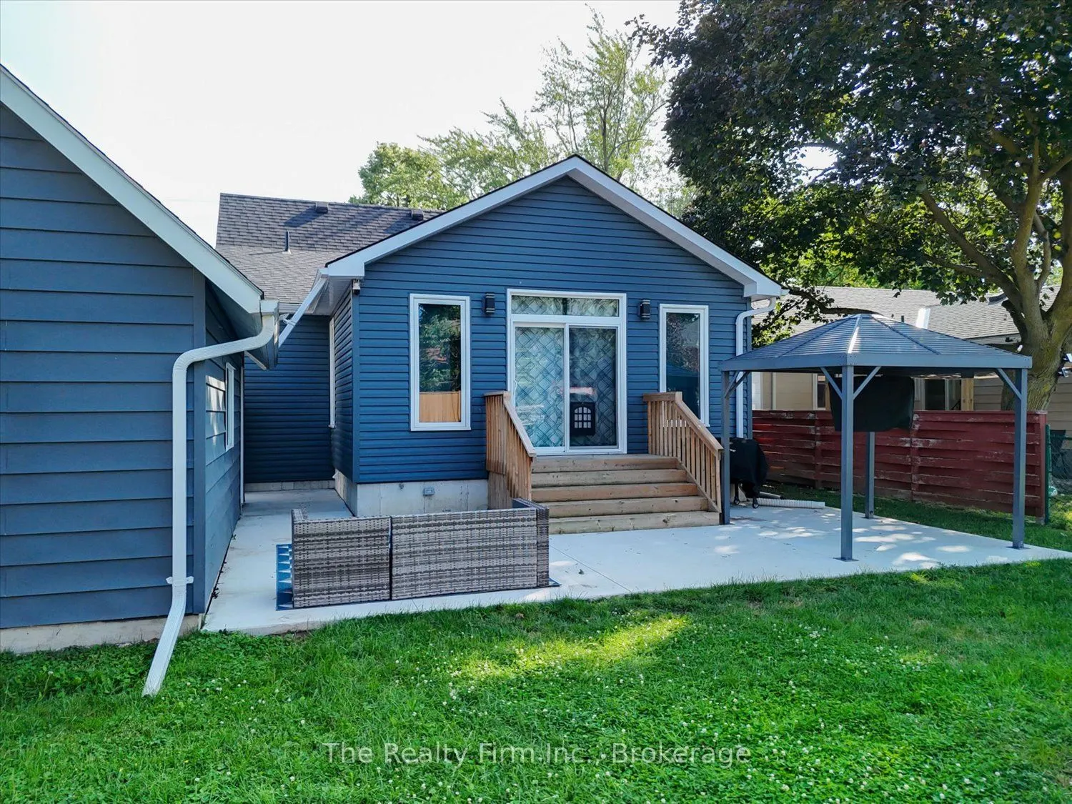 374 West Gore Street