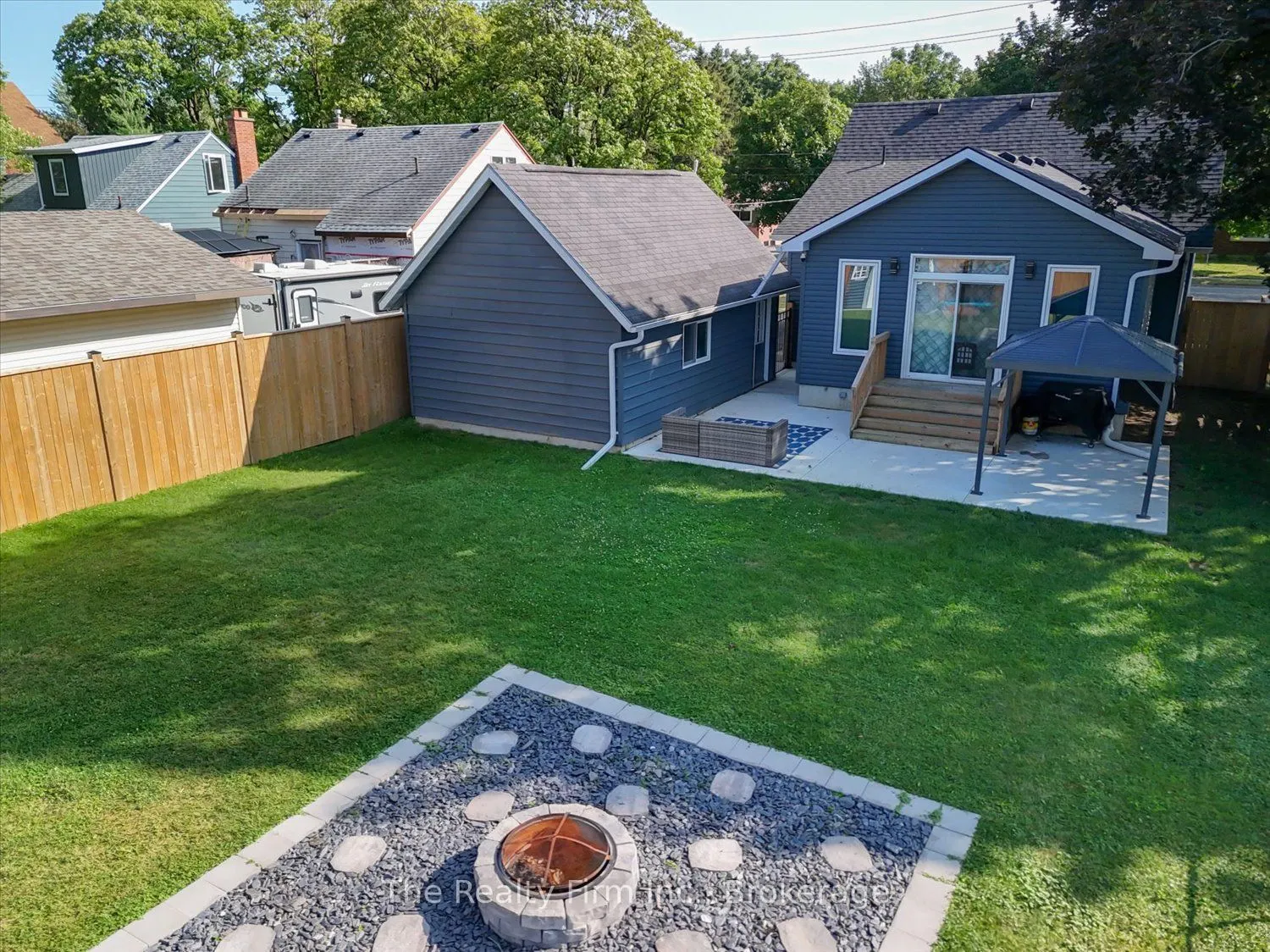 374 West Gore Street