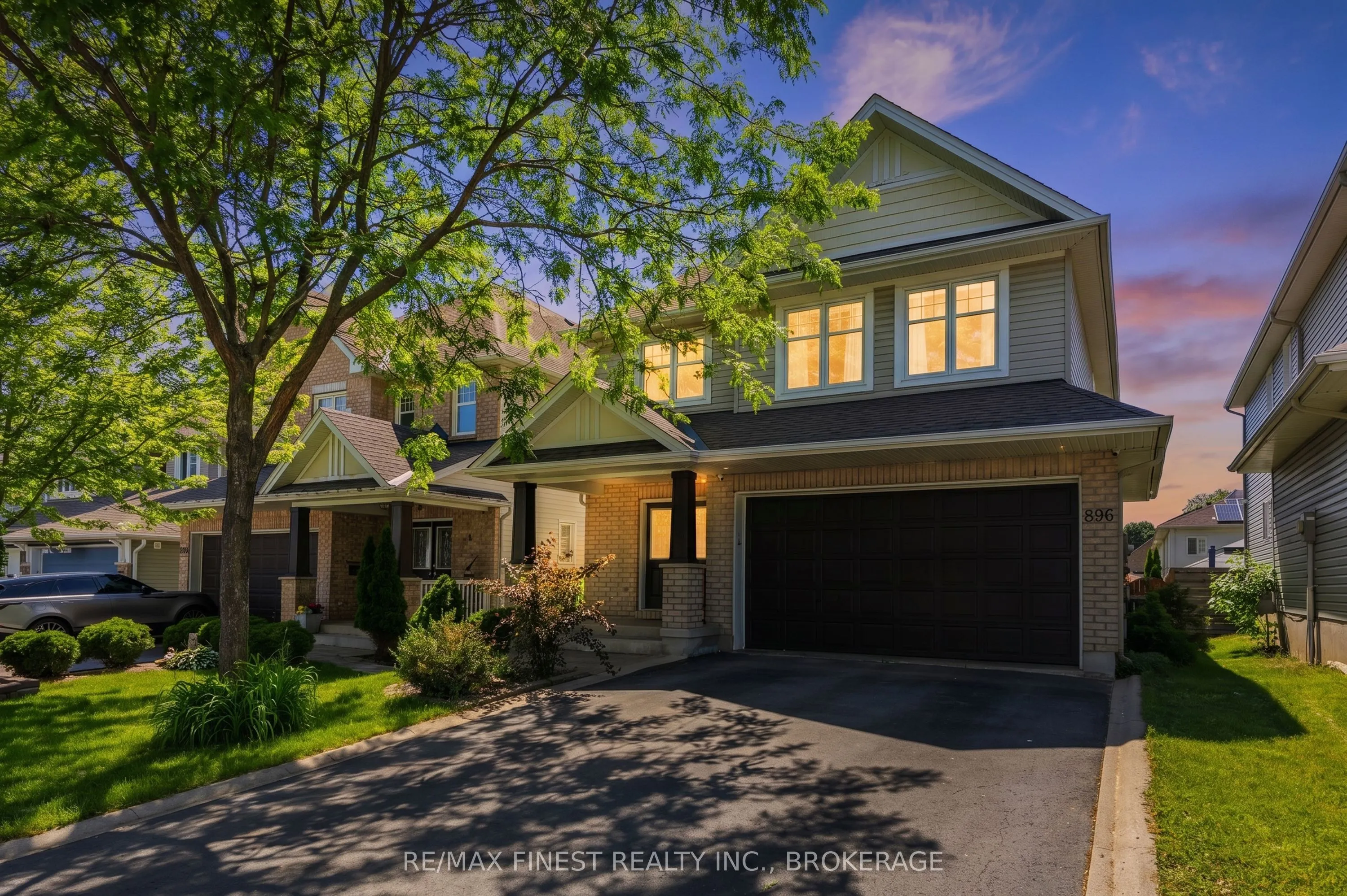 896 Cottonwood Avenue