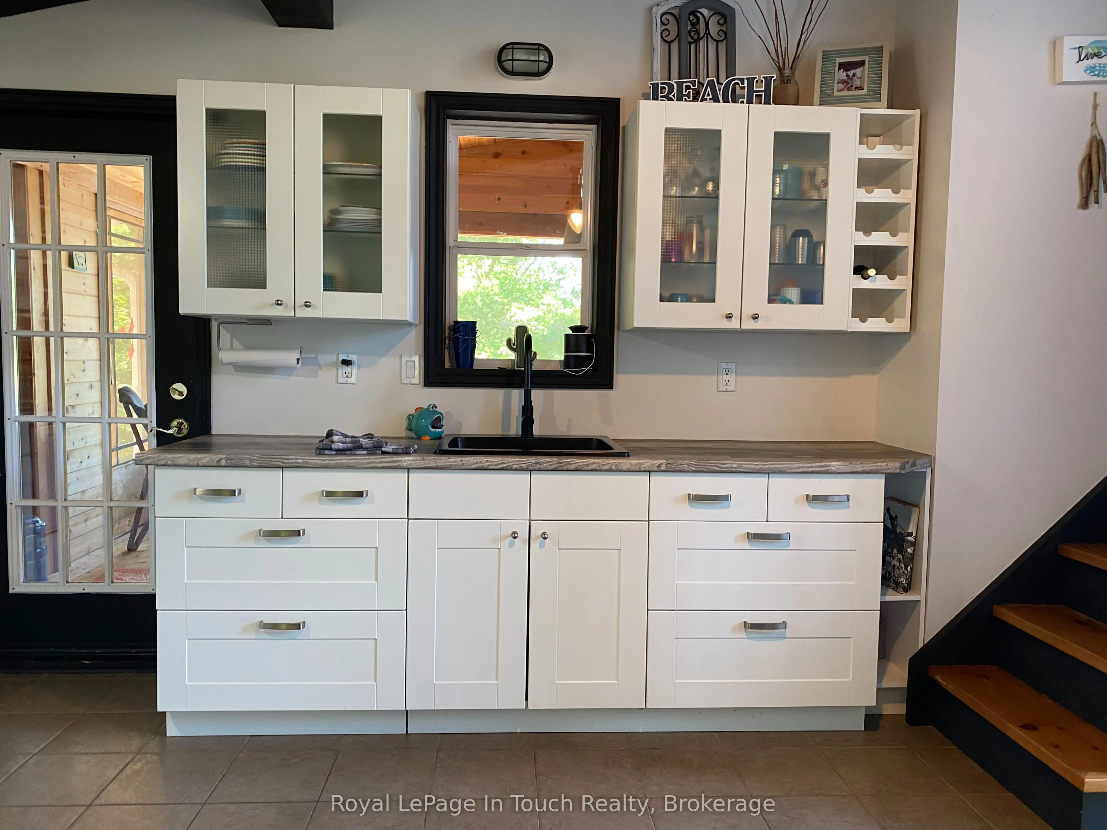 9794 Georgian Bay Shore N
