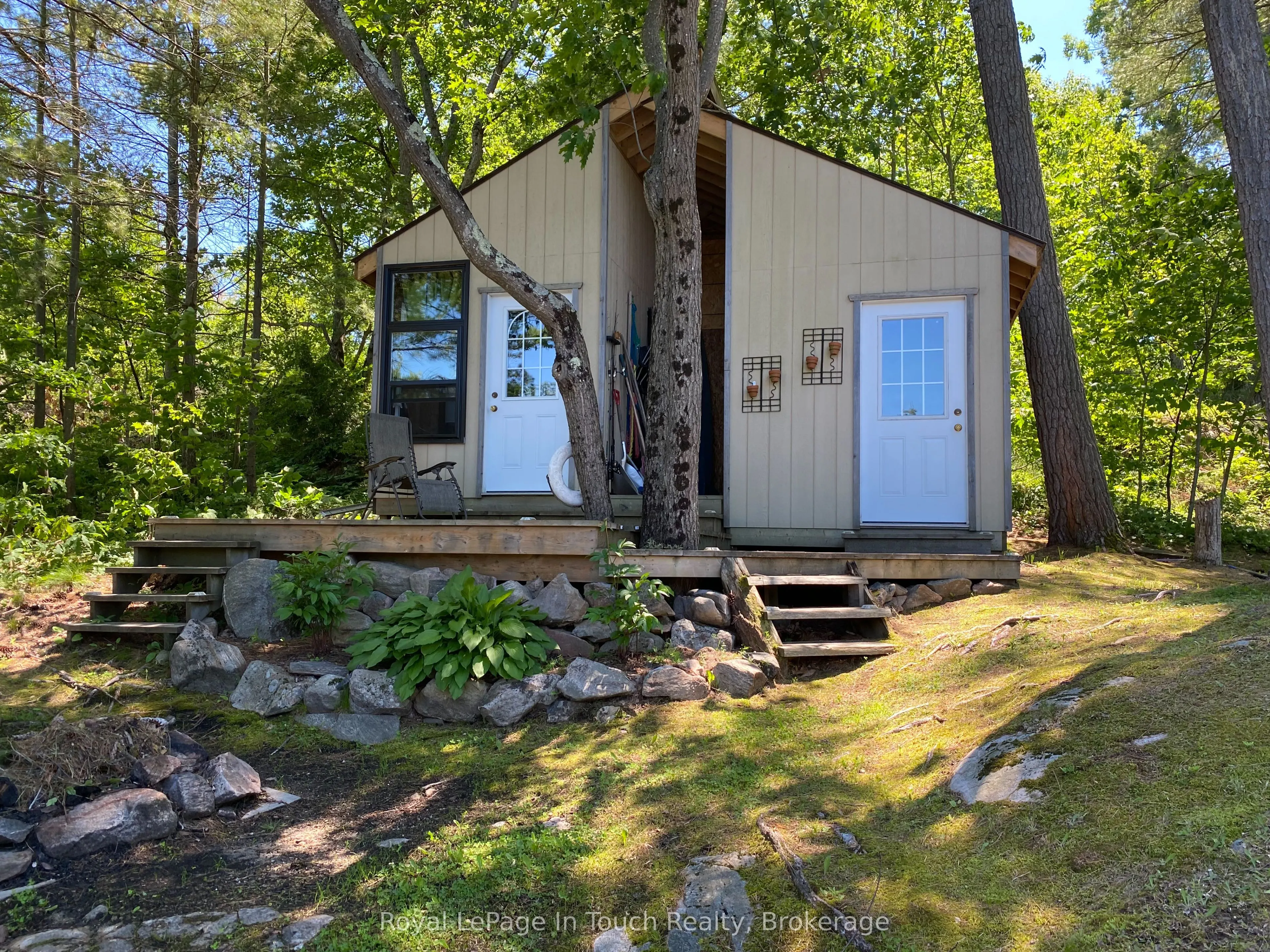9794 Georgian Bay Shore N