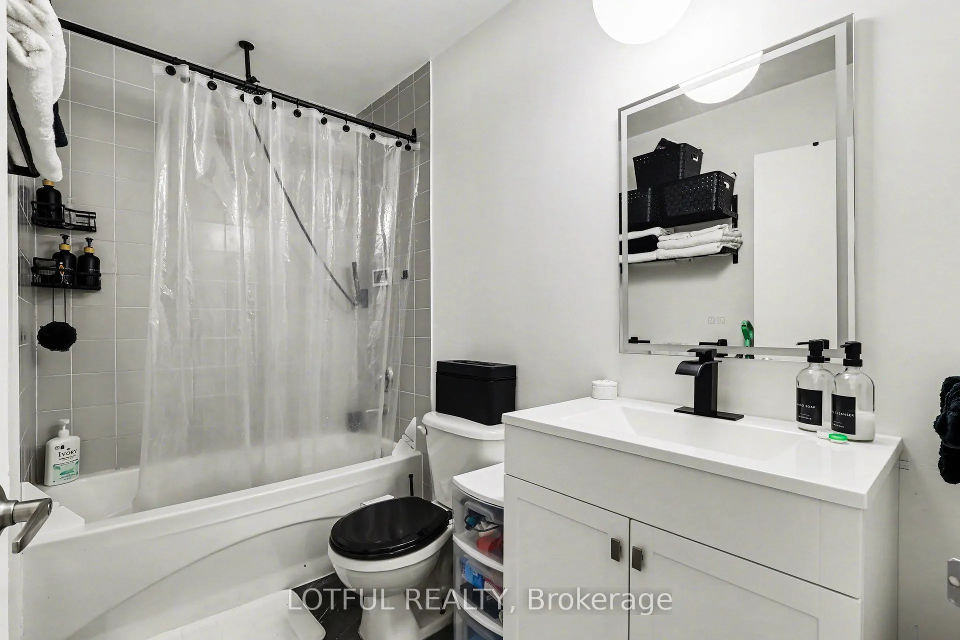383 Cumberland Street #201