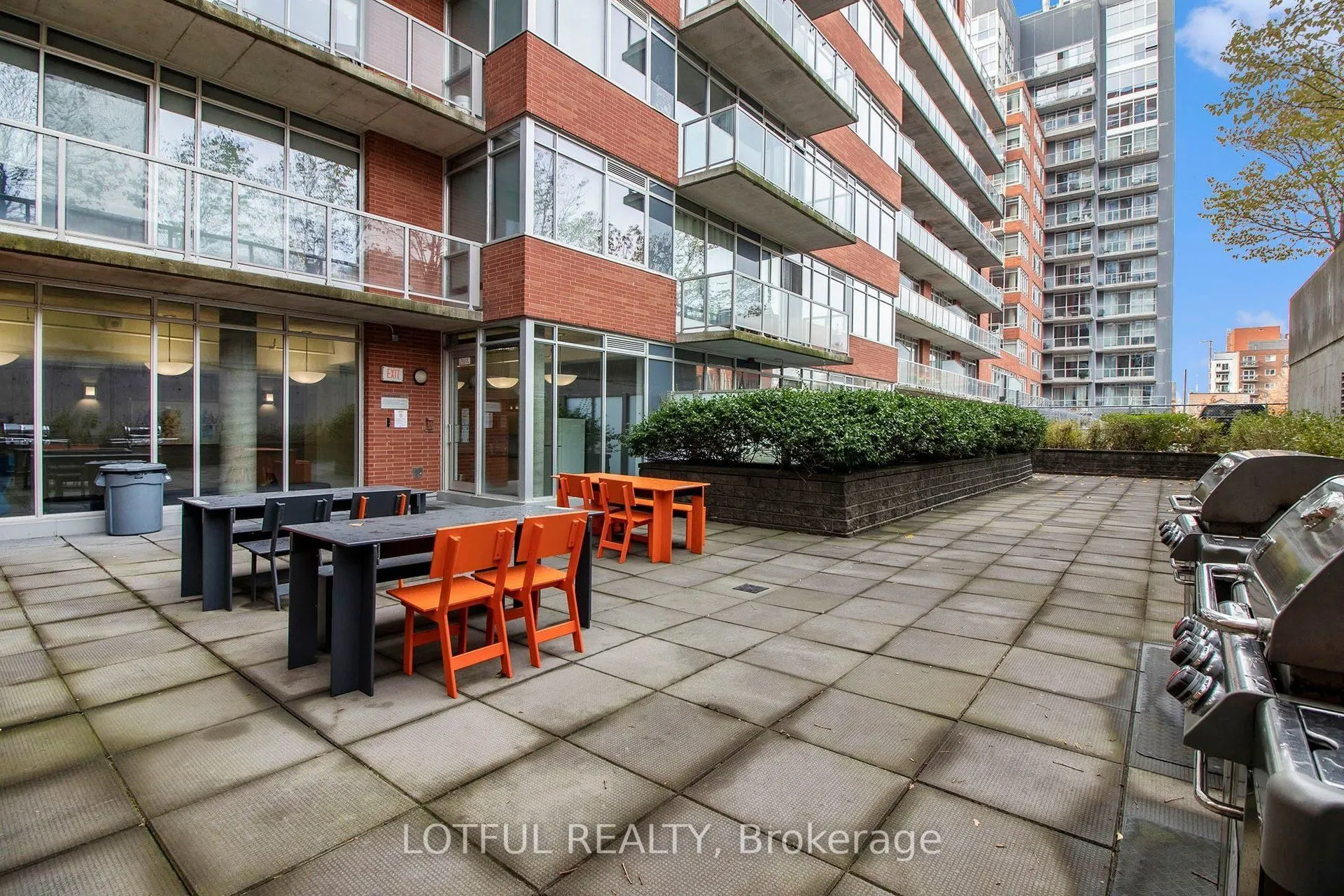 383 Cumberland Street #201