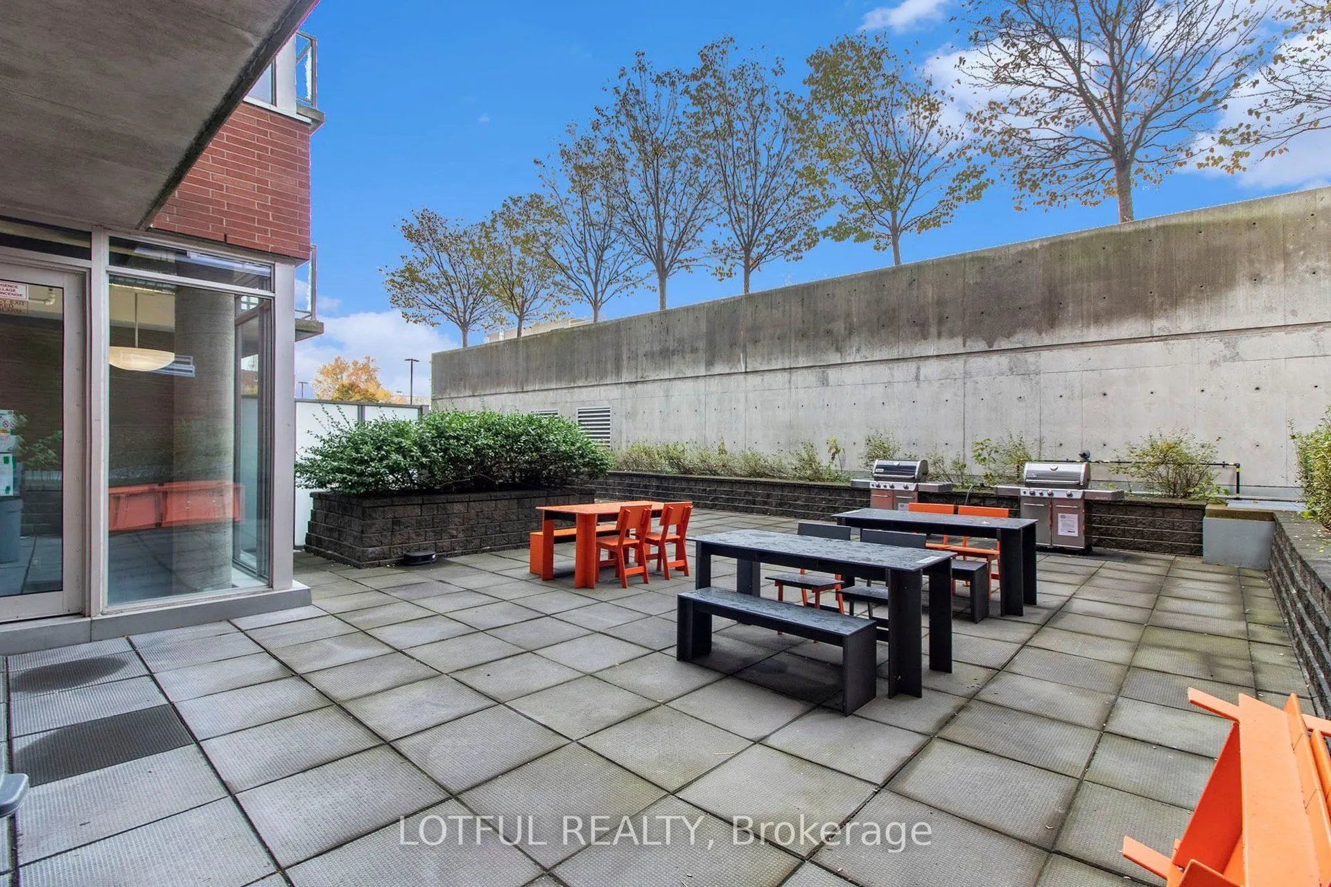 383 Cumberland Street #201