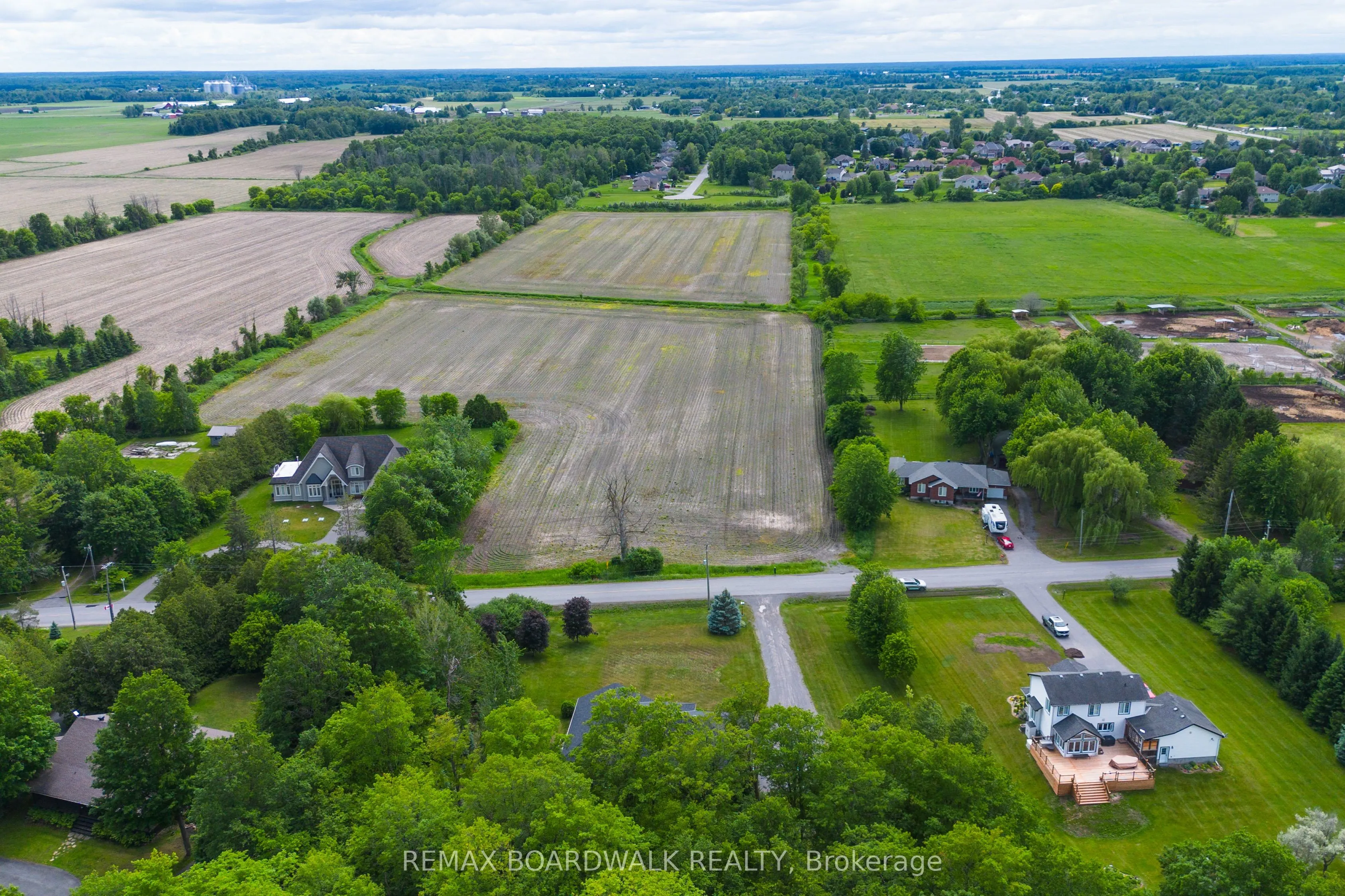 6671 Third Line Road