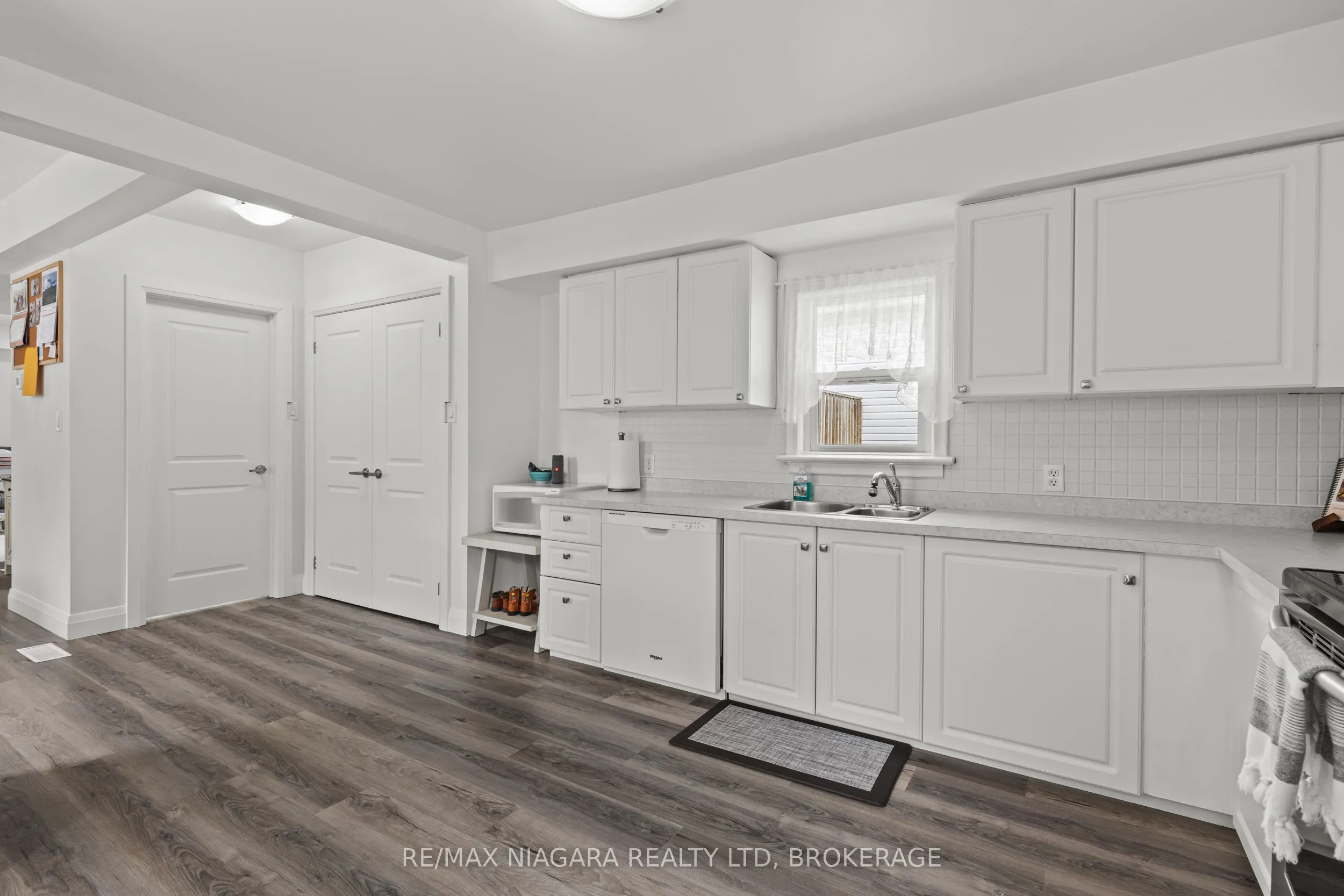 47 SULLIVAN Avenue