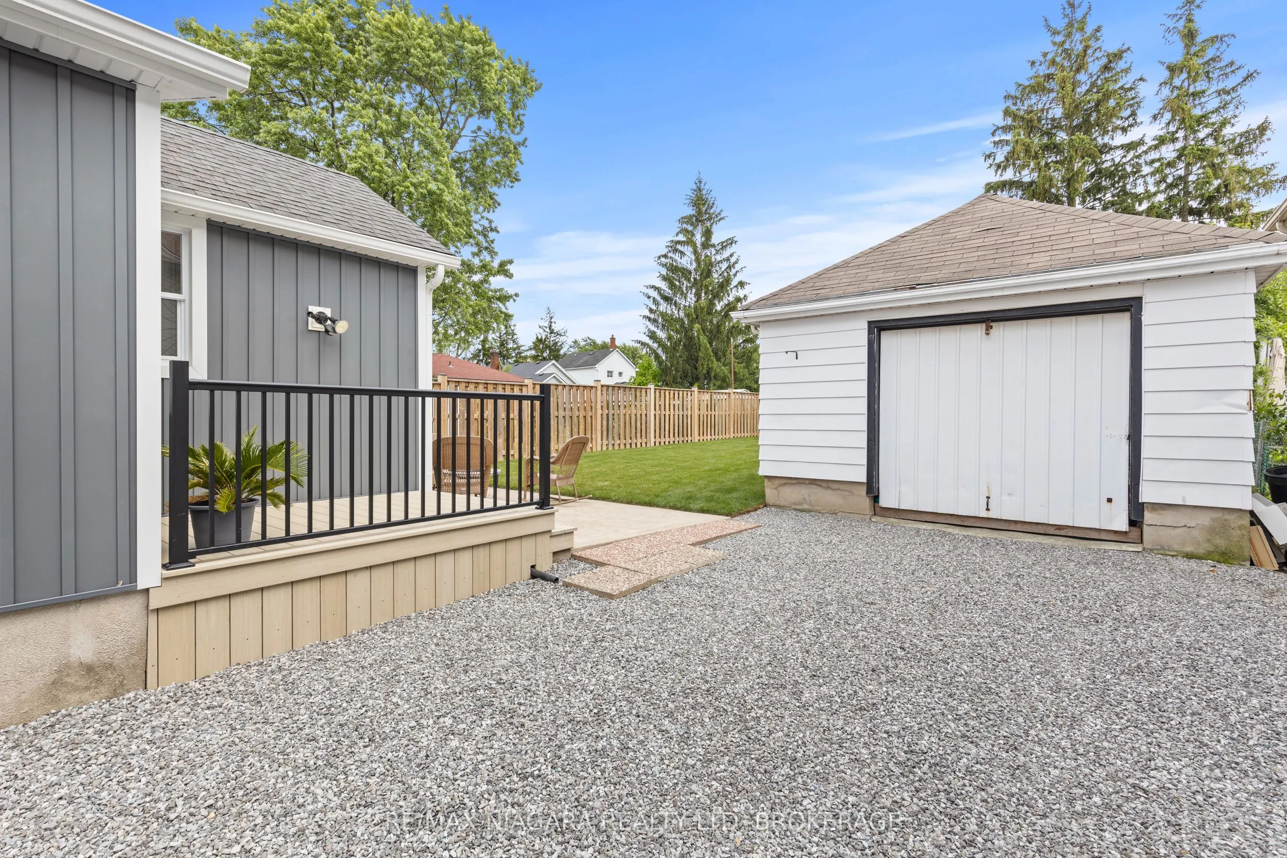 47 SULLIVAN Avenue