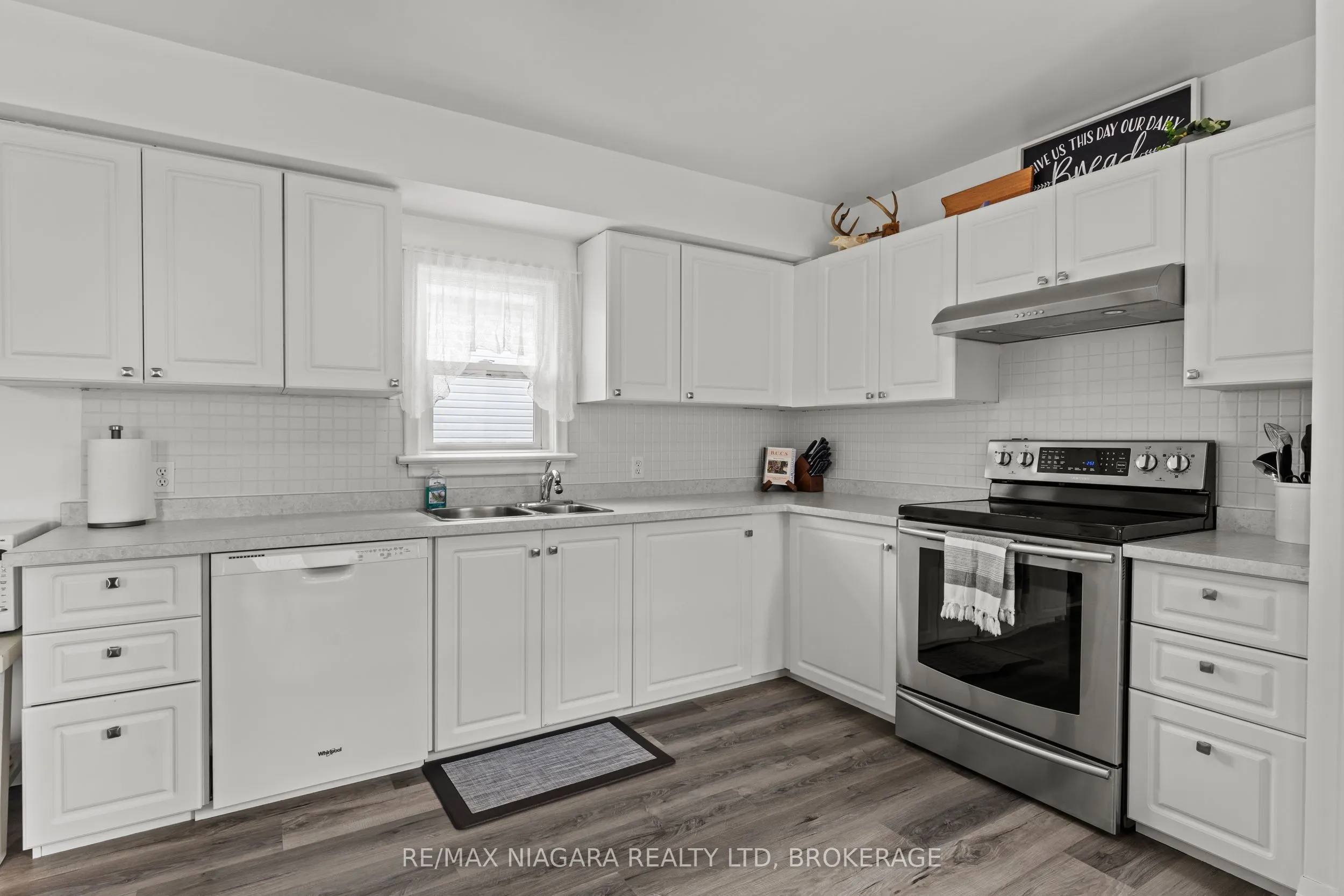 47 SULLIVAN Avenue