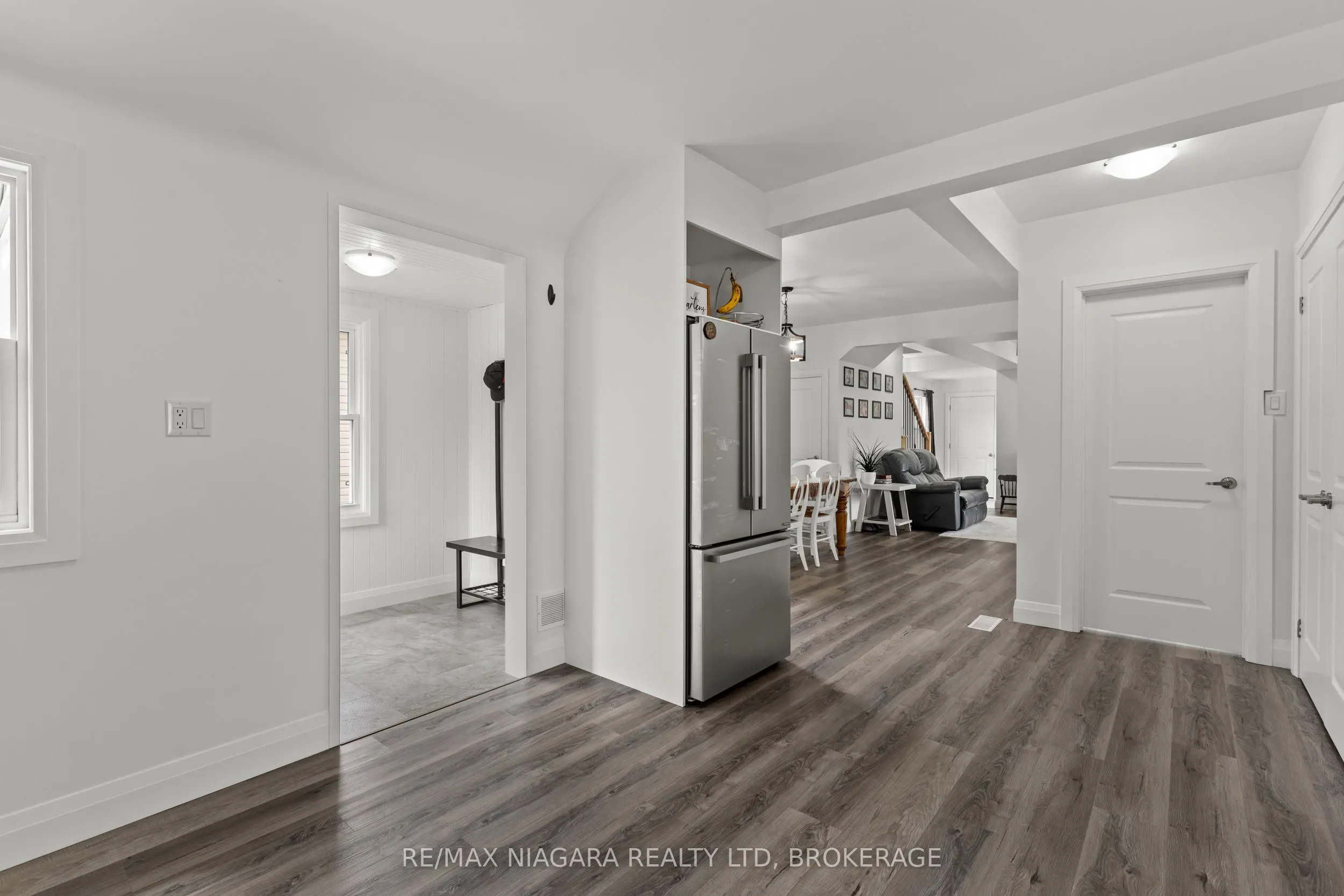 47 SULLIVAN Avenue