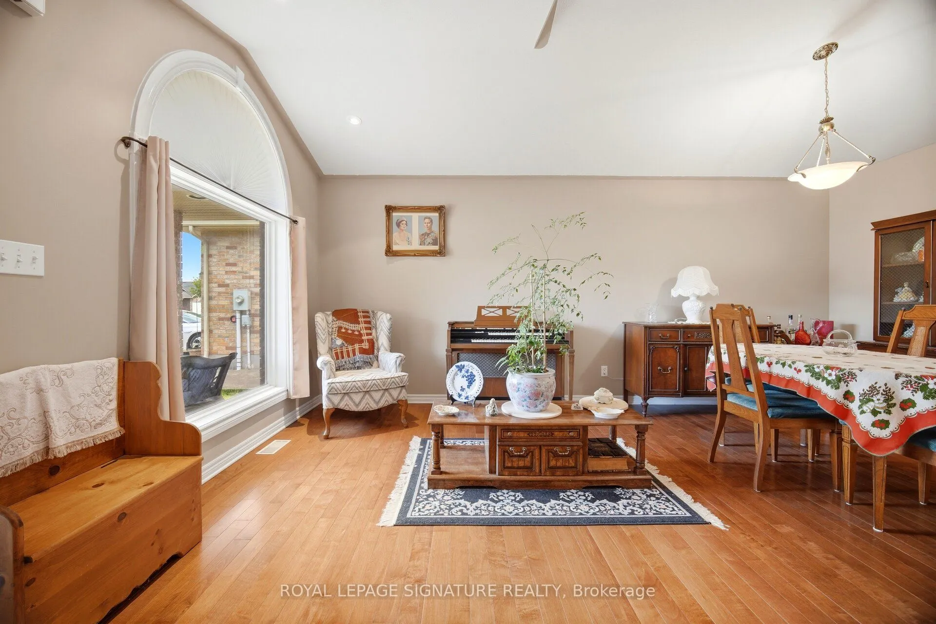 7109 Parkside Road