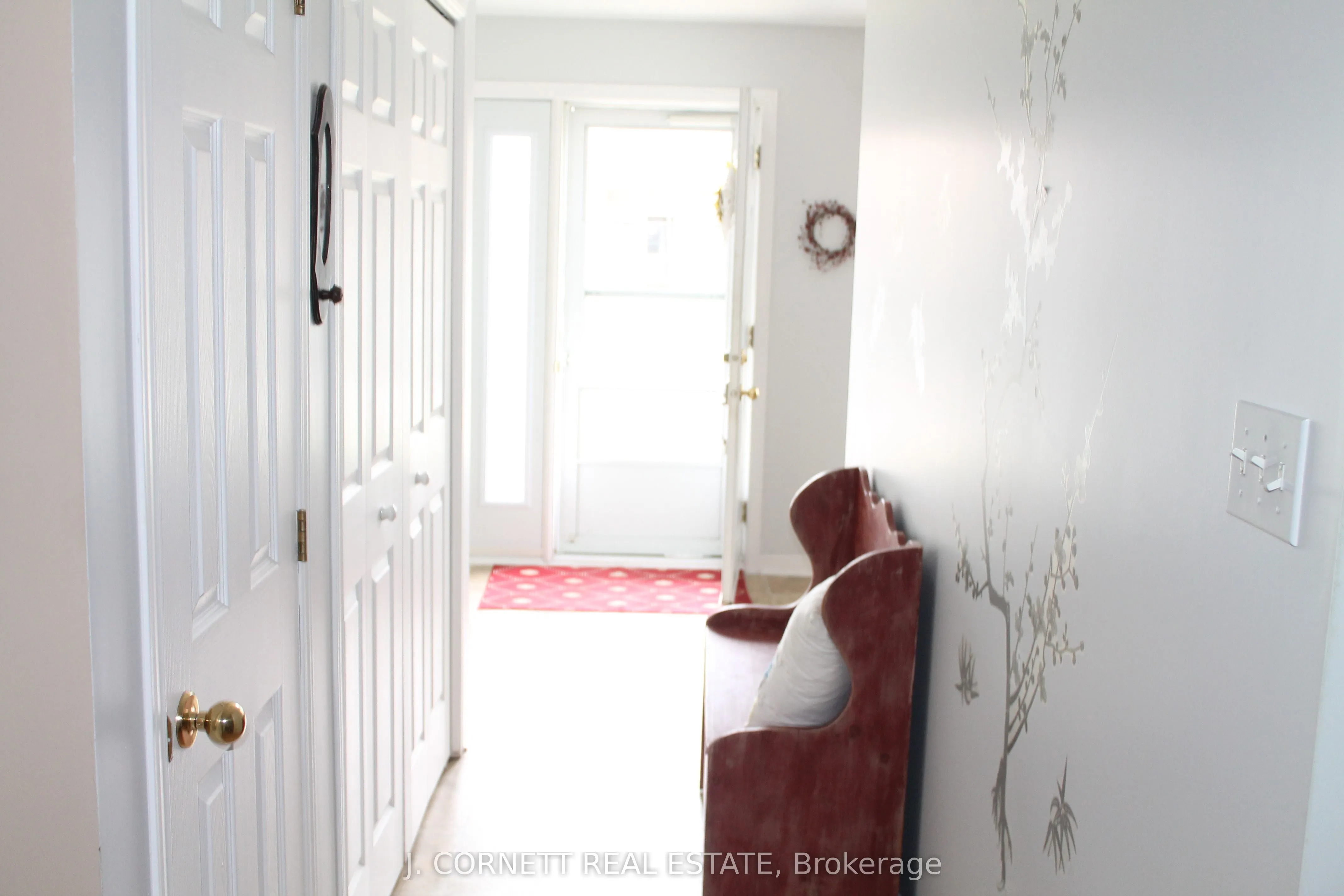 3 Maple Street N #4