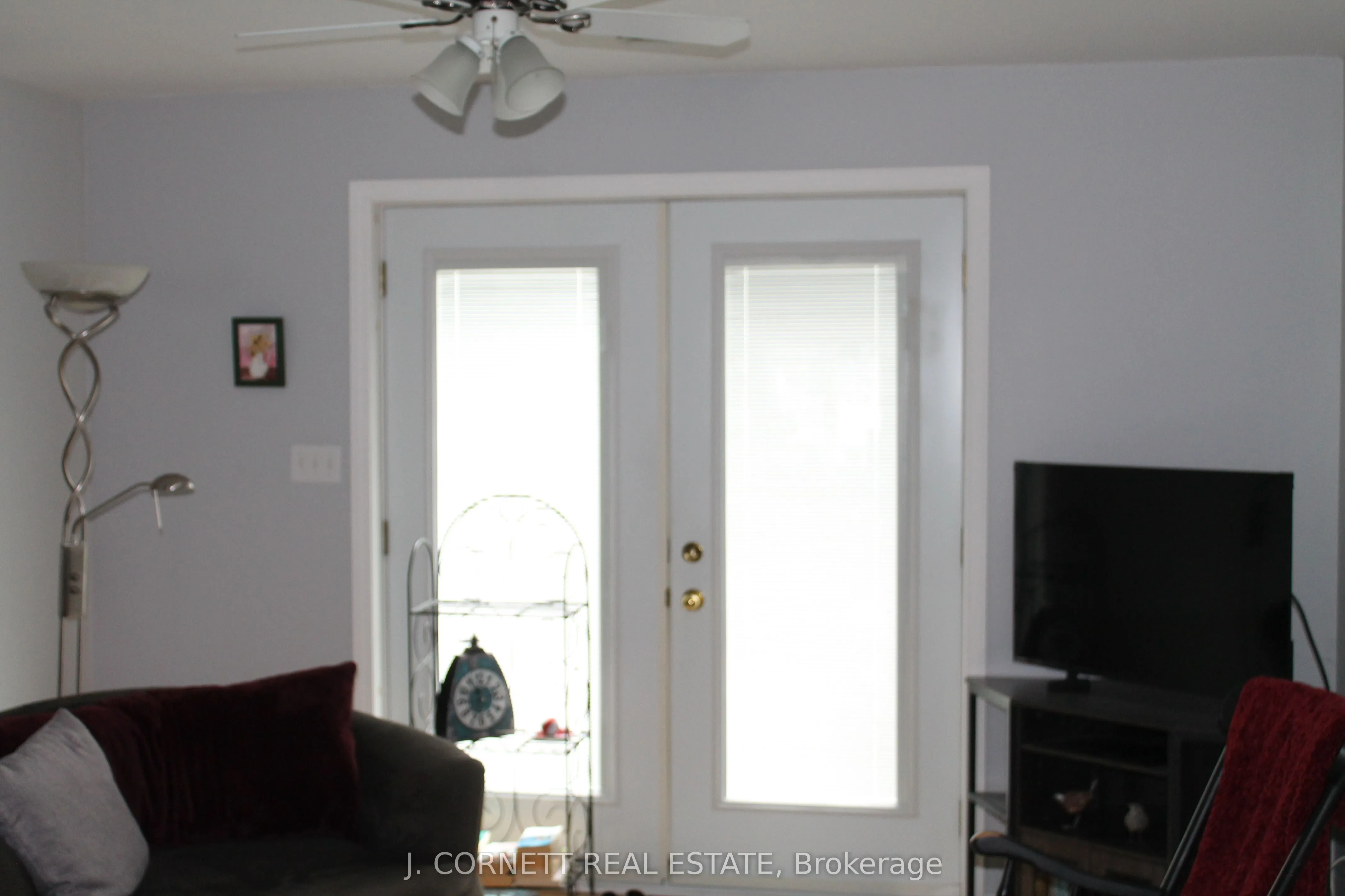 3 Maple Street N #4