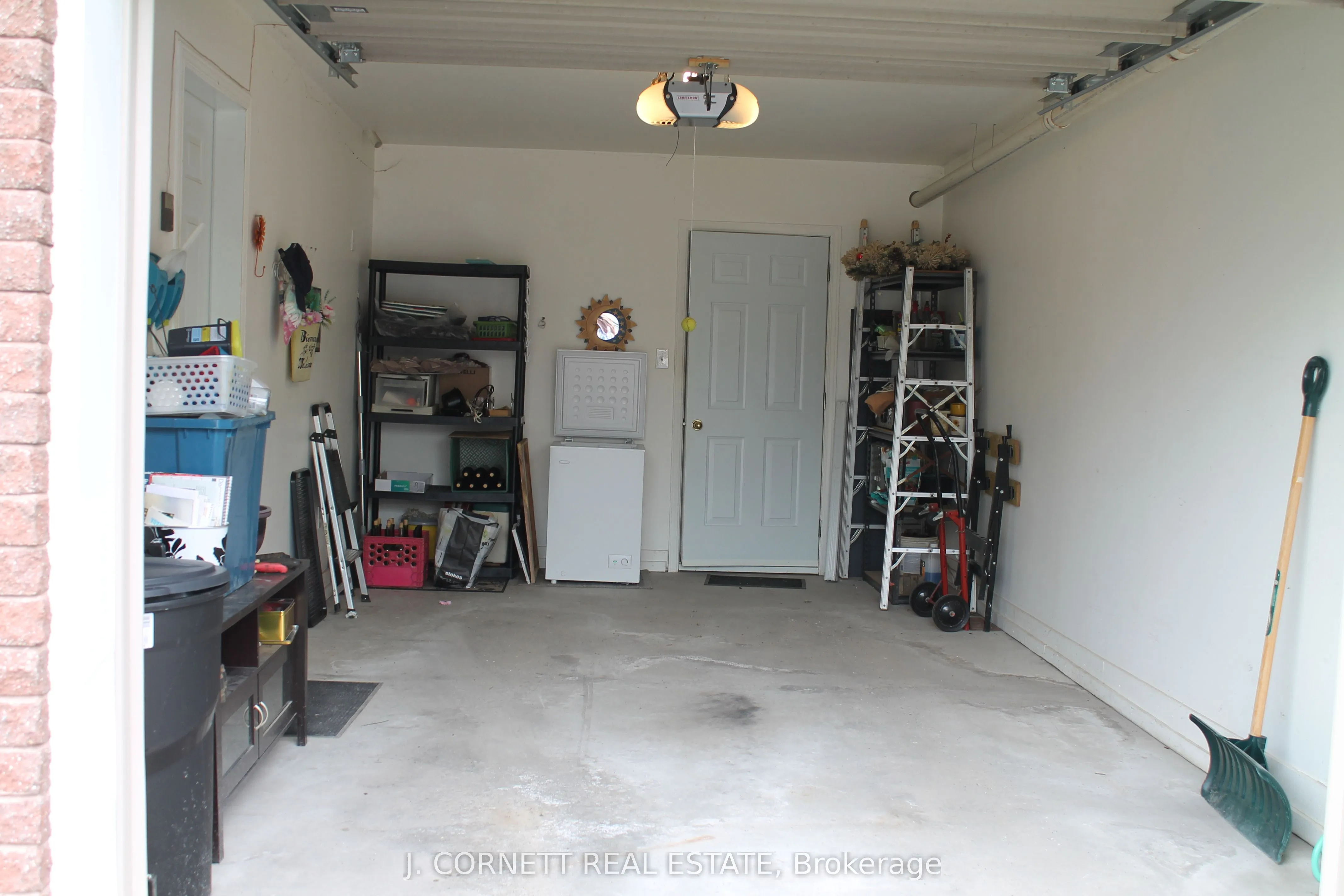 3 Maple Street N #4