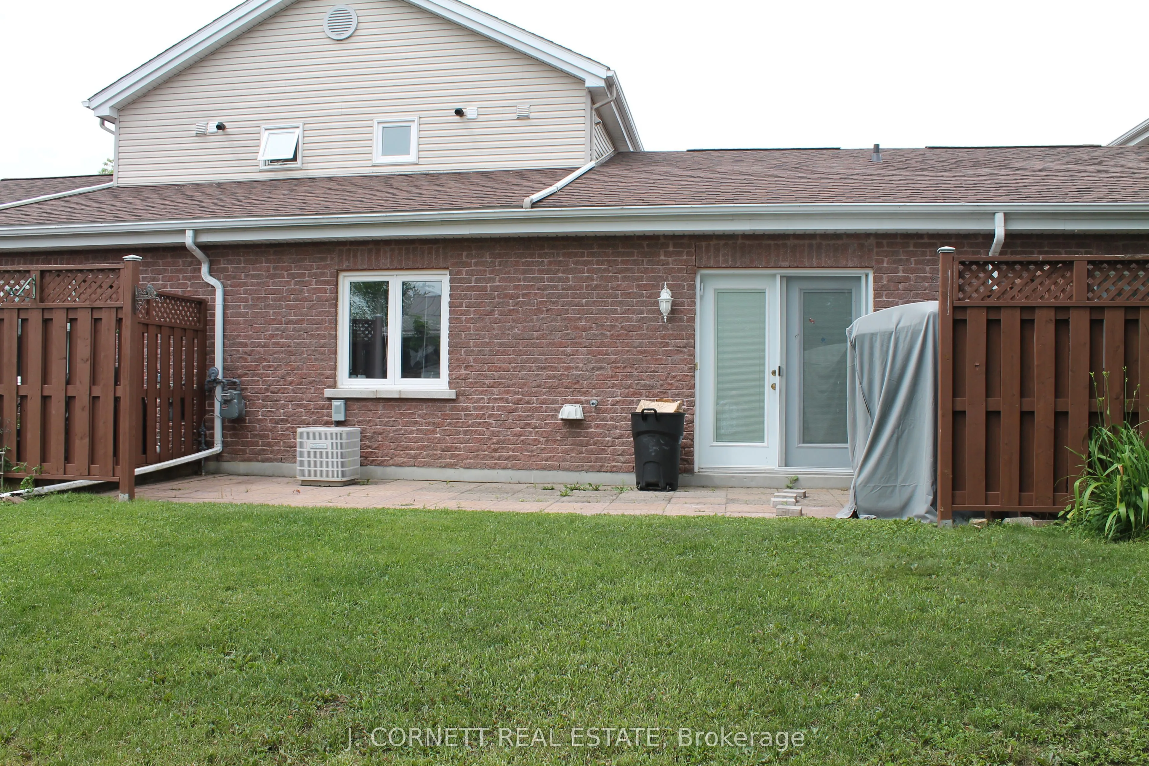 3 Maple Street N #4