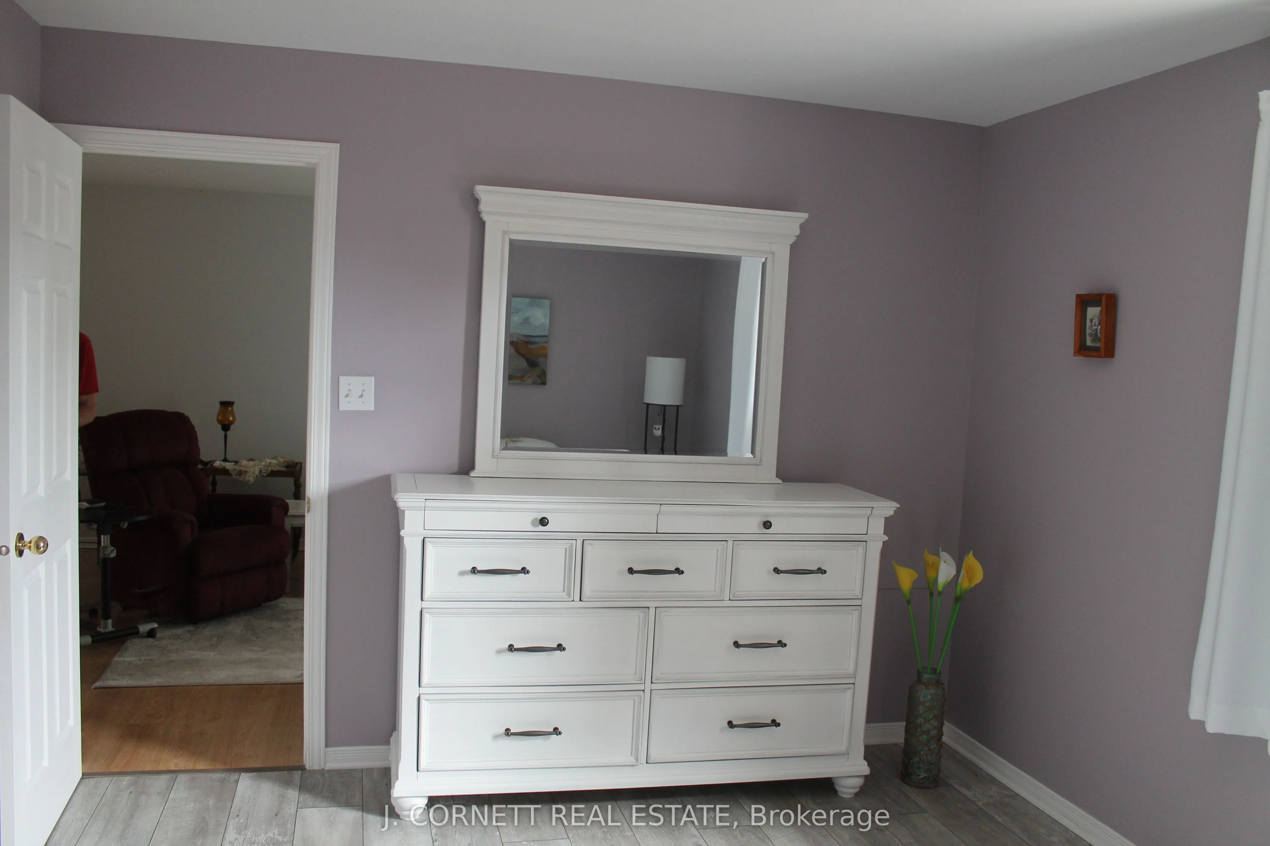 3 Maple Street N #4