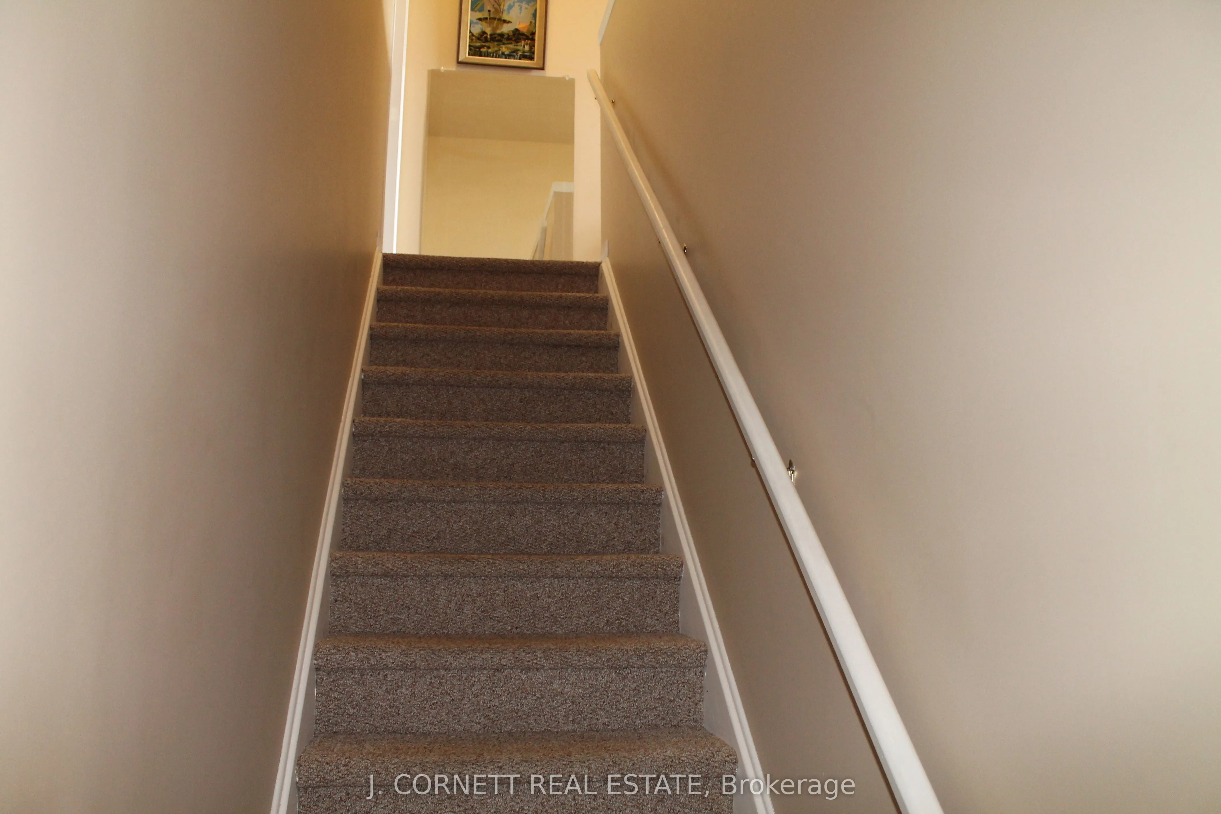 3 Maple Street N #4