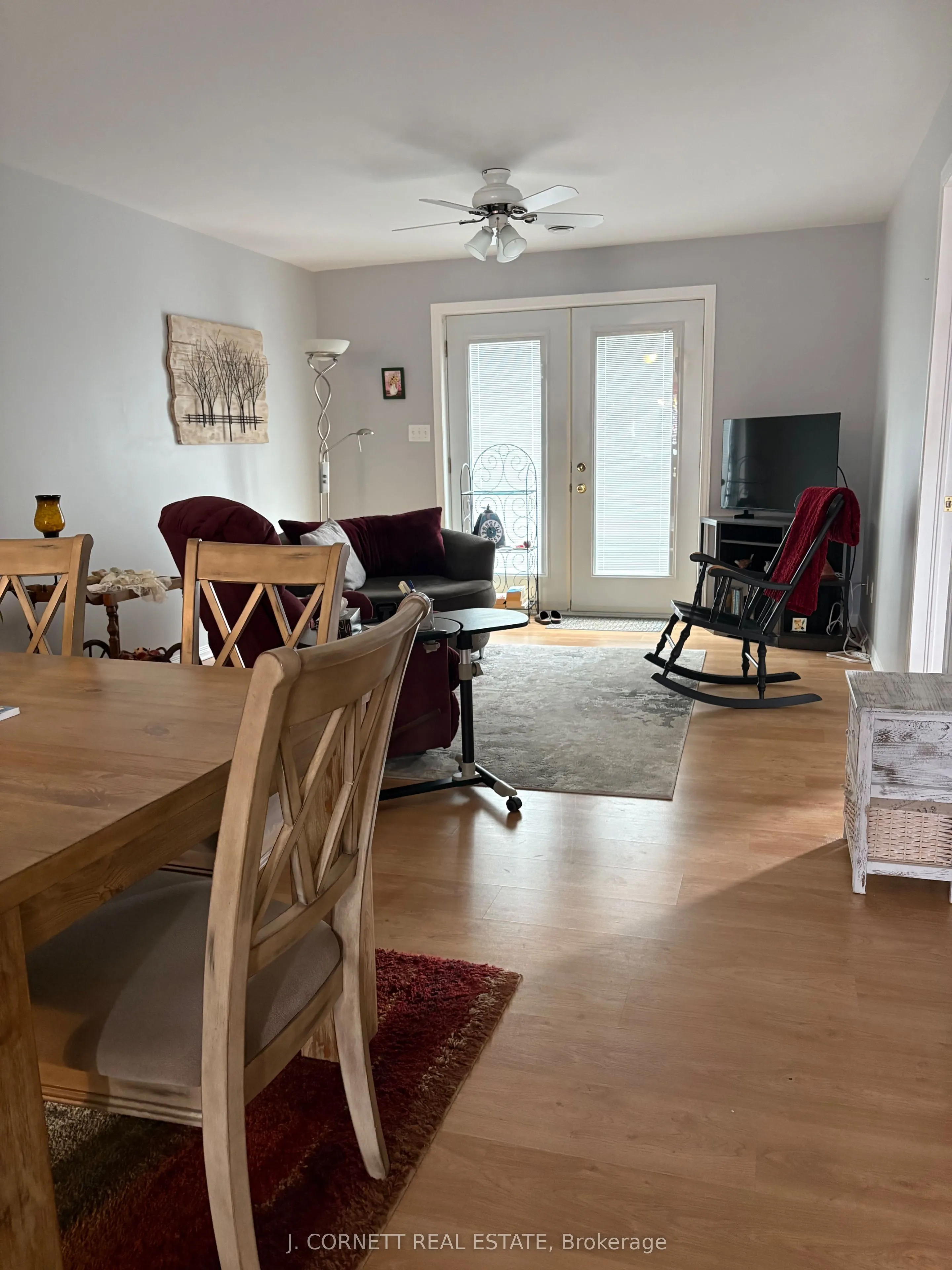 3 Maple Street N #4