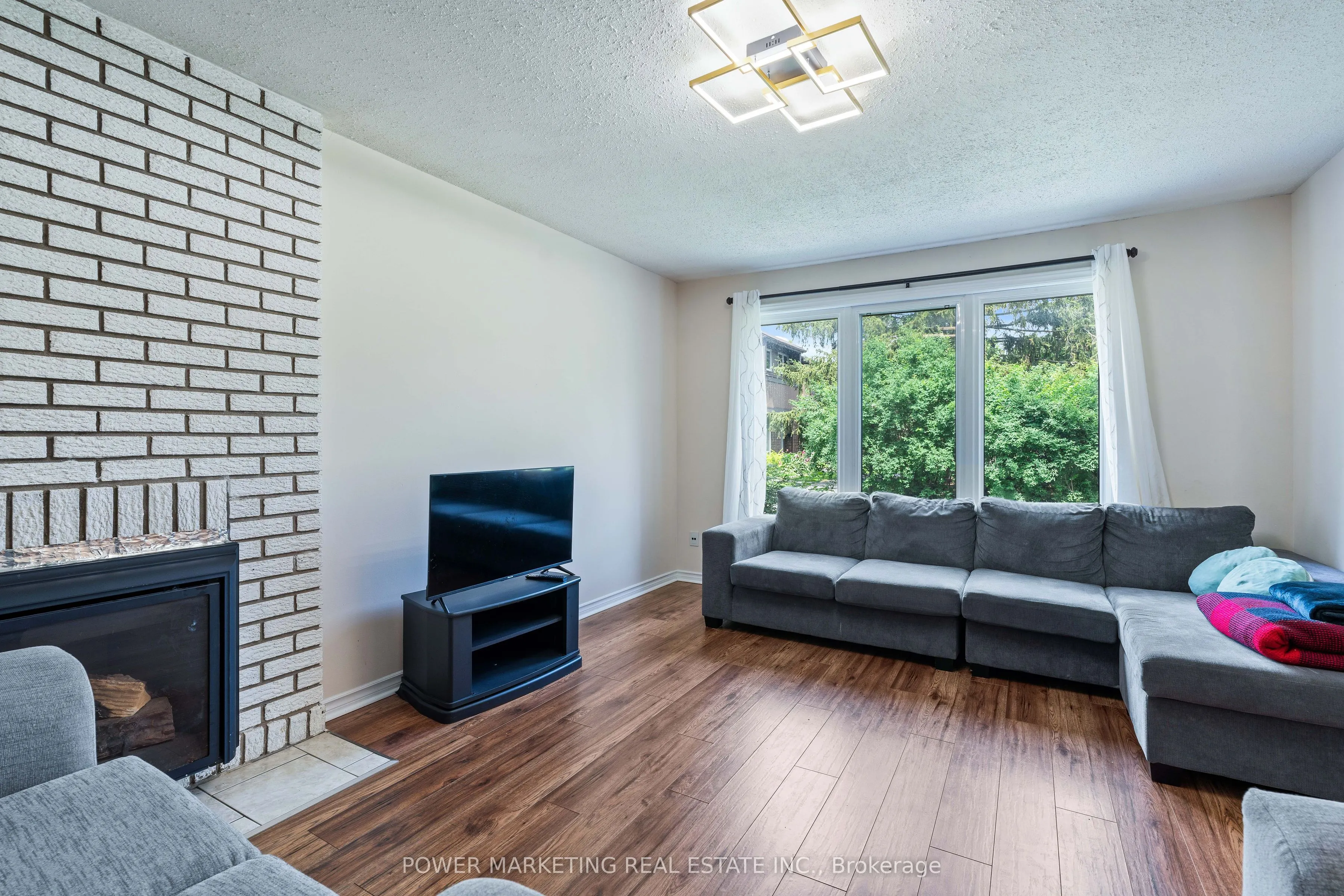 2111 Montreal Road #76