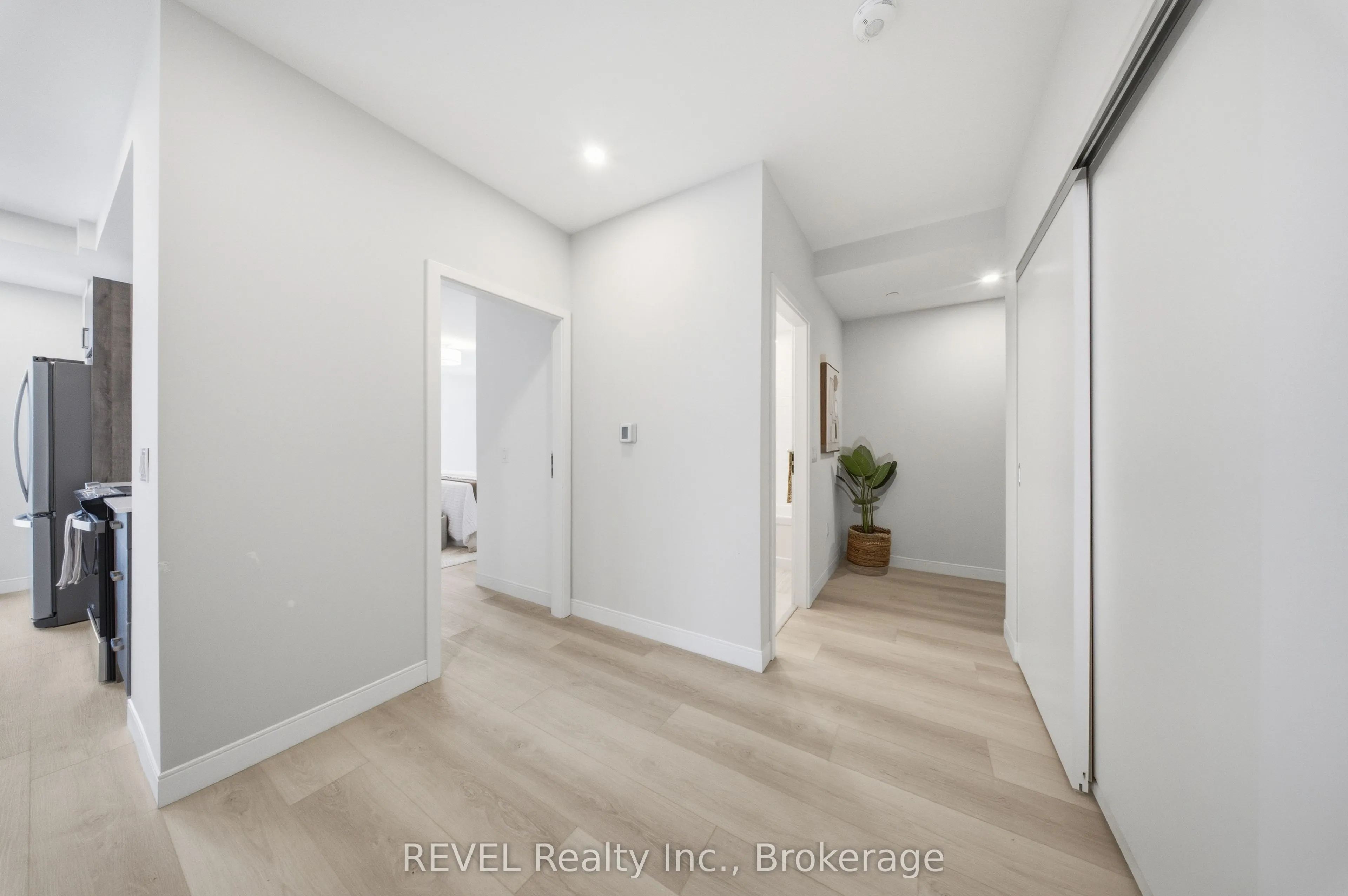 118 West Street #605