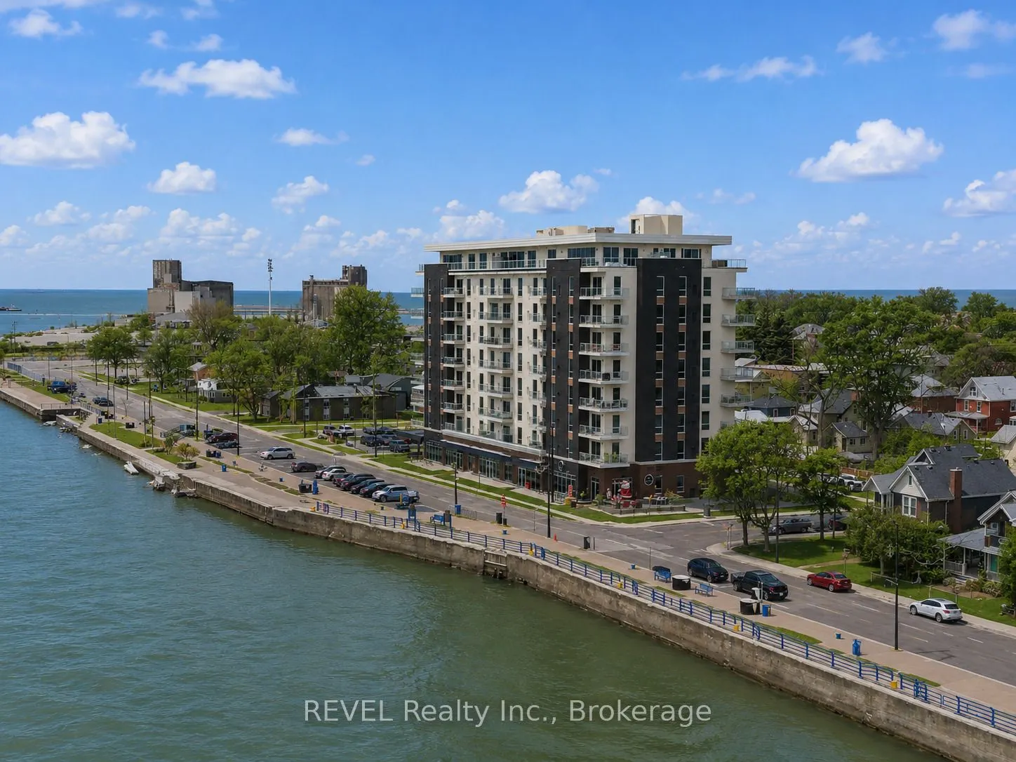 118 West Street #605